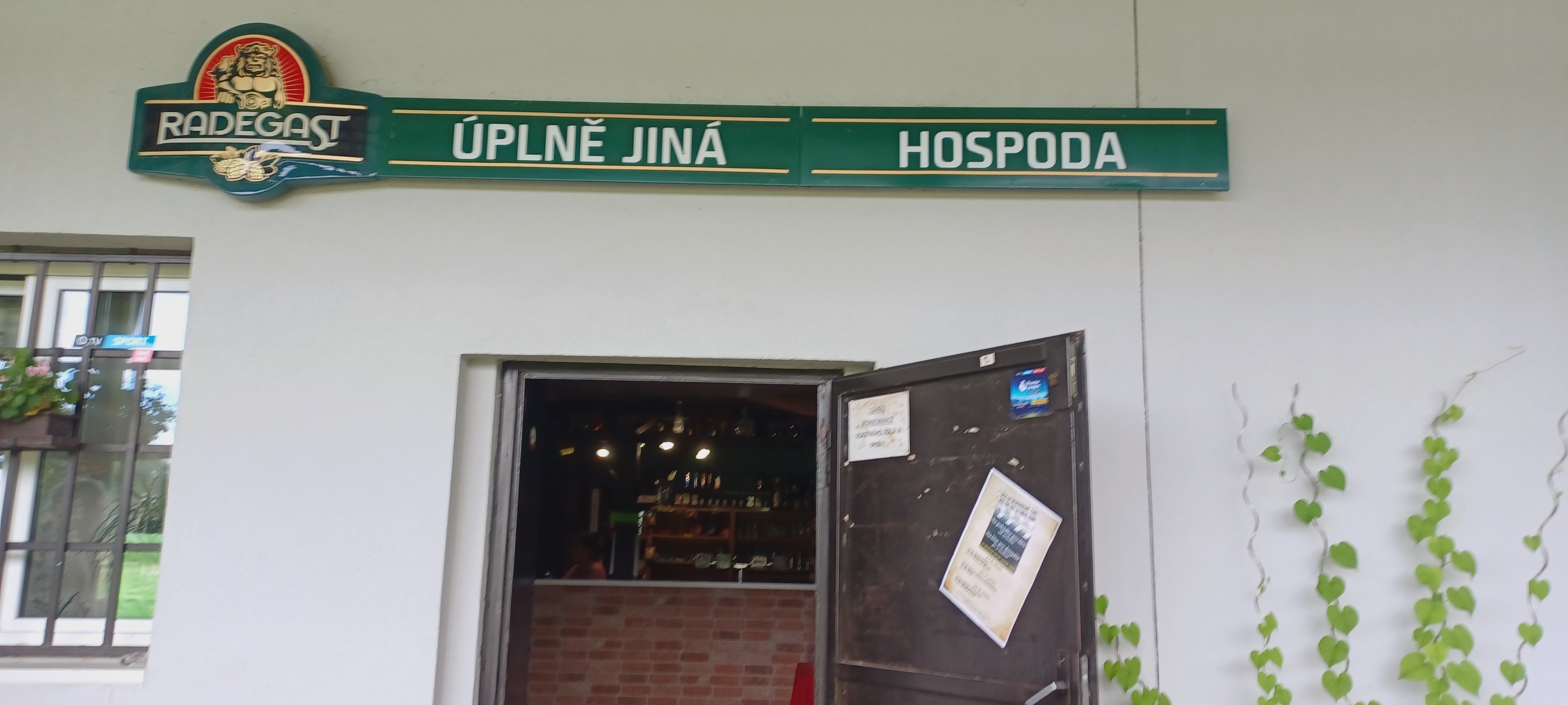 Hospoda u hřiště foto 6