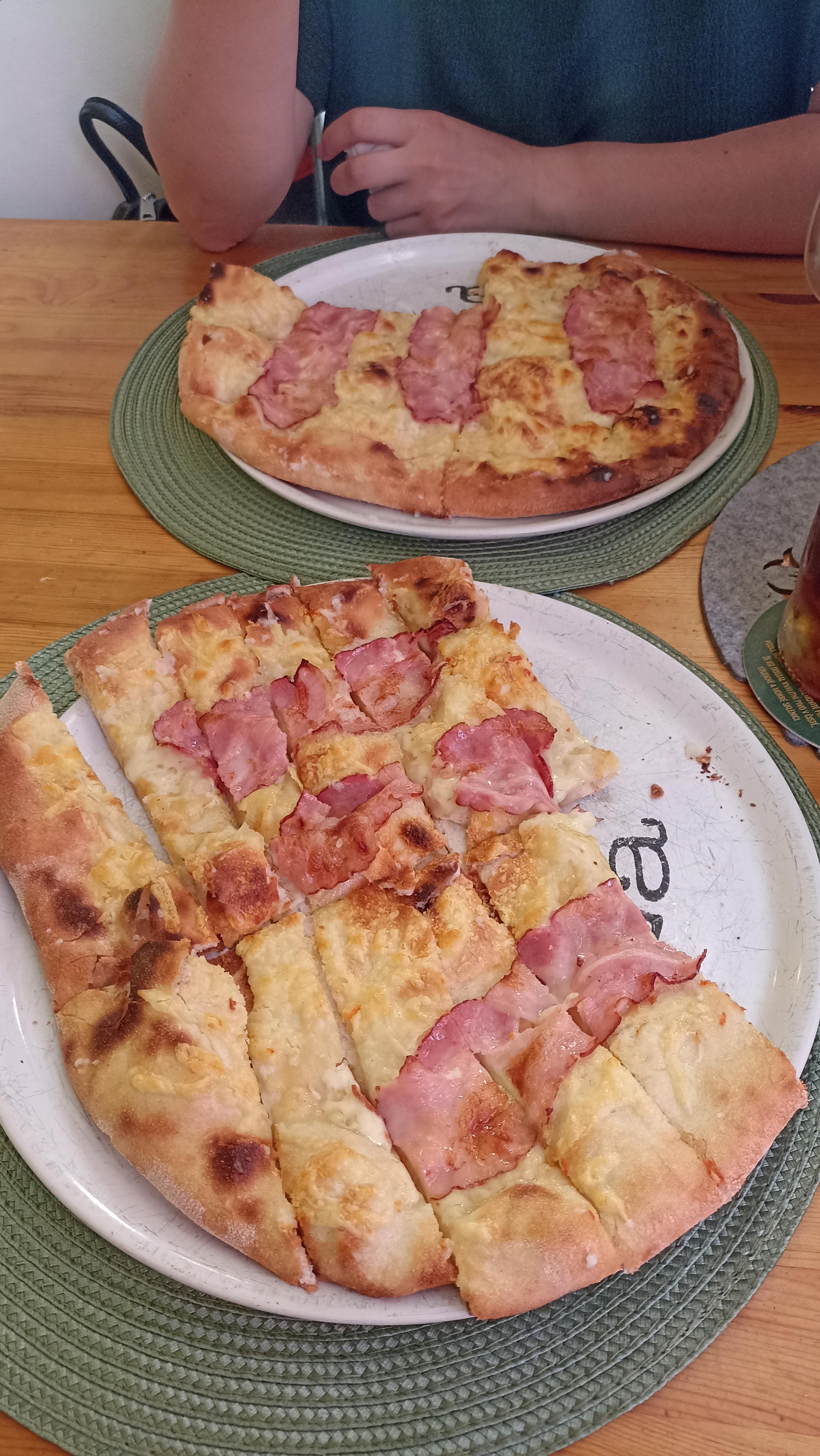 Pizzerie La Volta foto 2