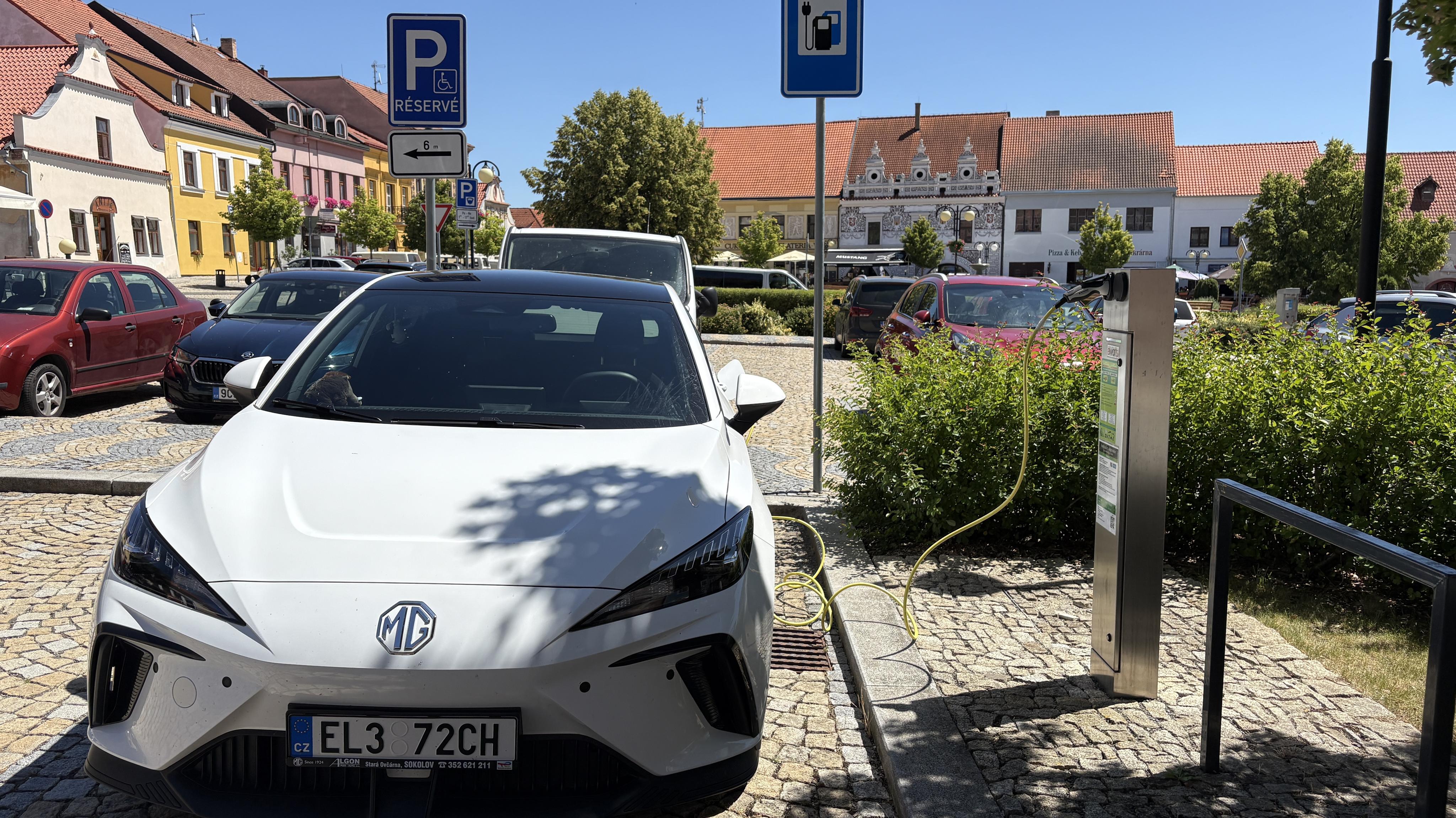 Město Bechyně - nabíjecí stanice foto 5