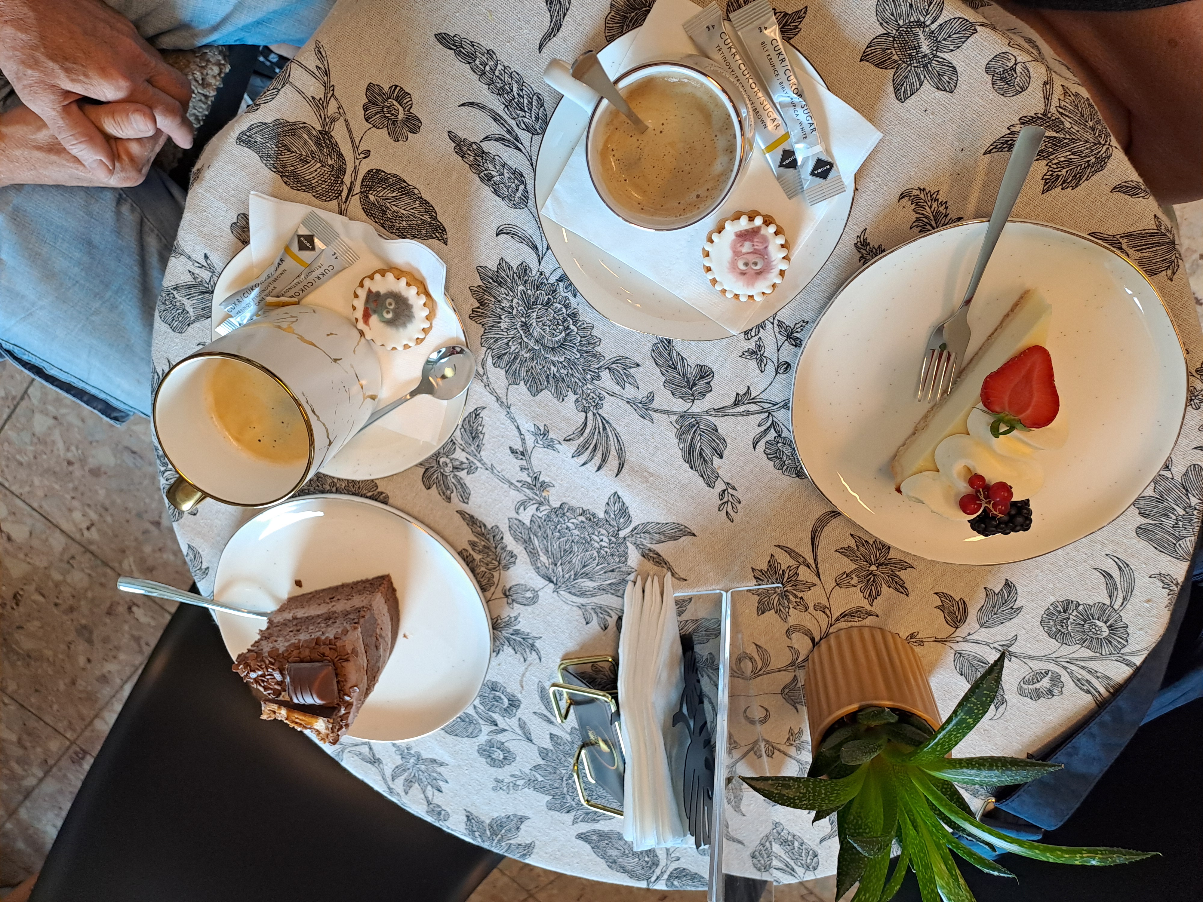 Hovtva Cake foto 6