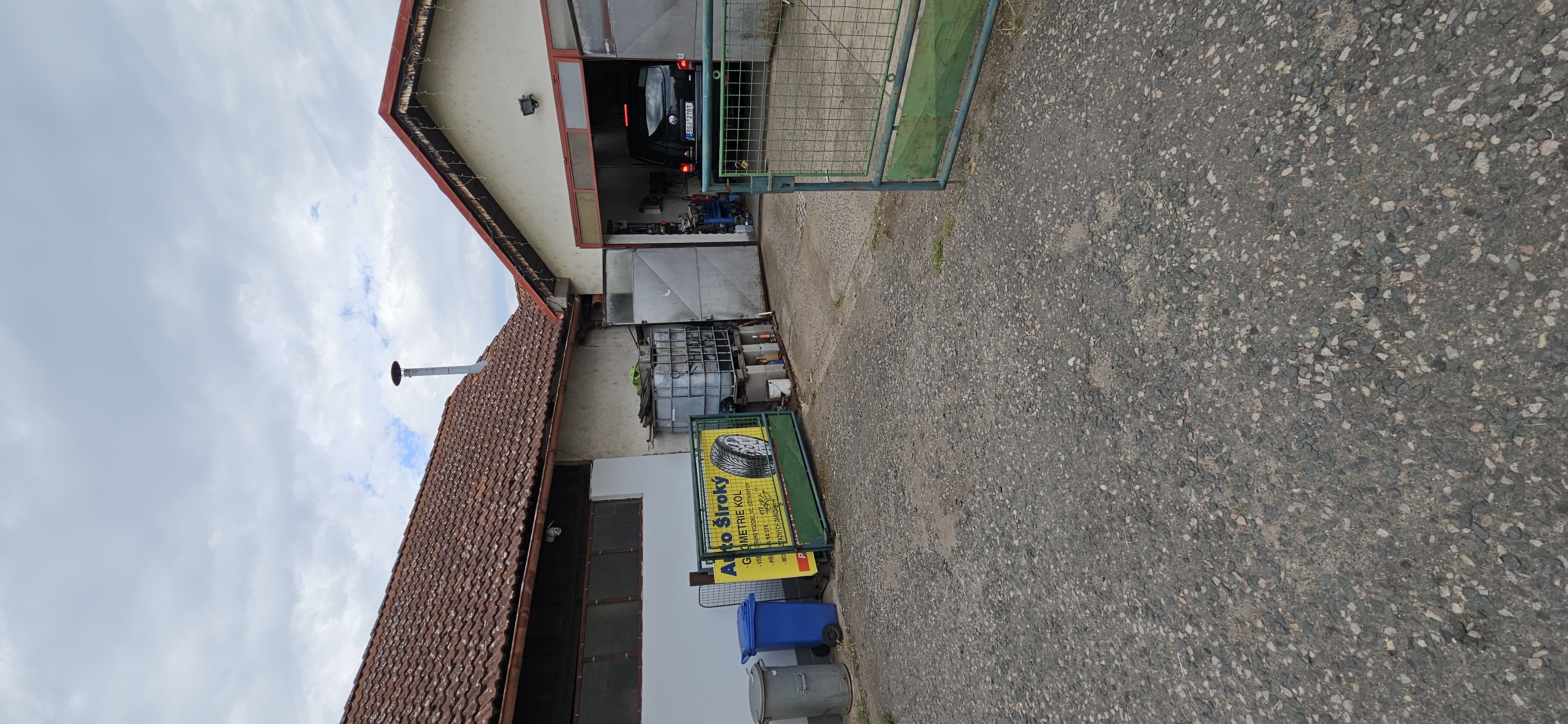 Auto Široký foto 5