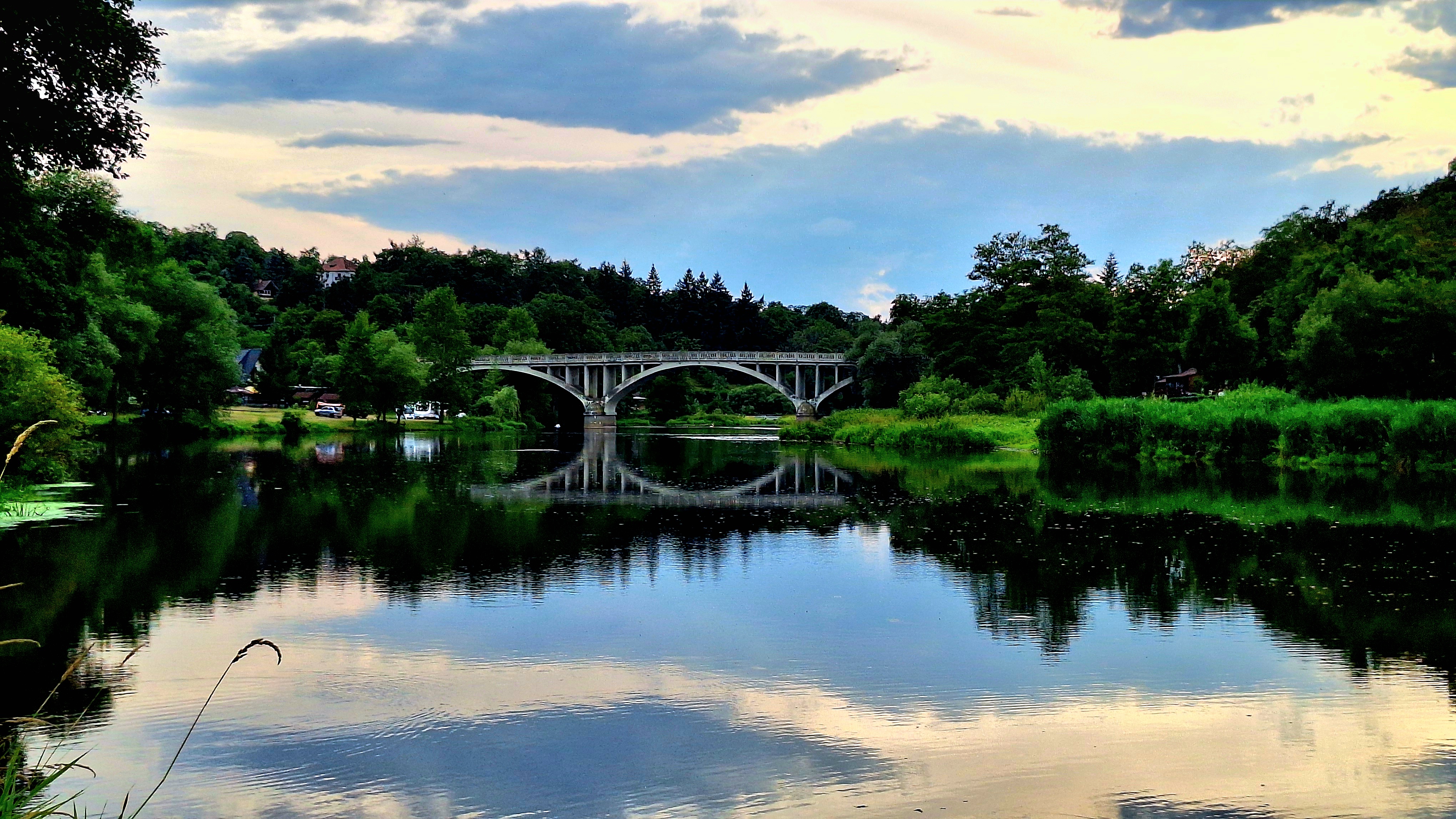 Kemp Pod mostem Zvíkovec foto 3