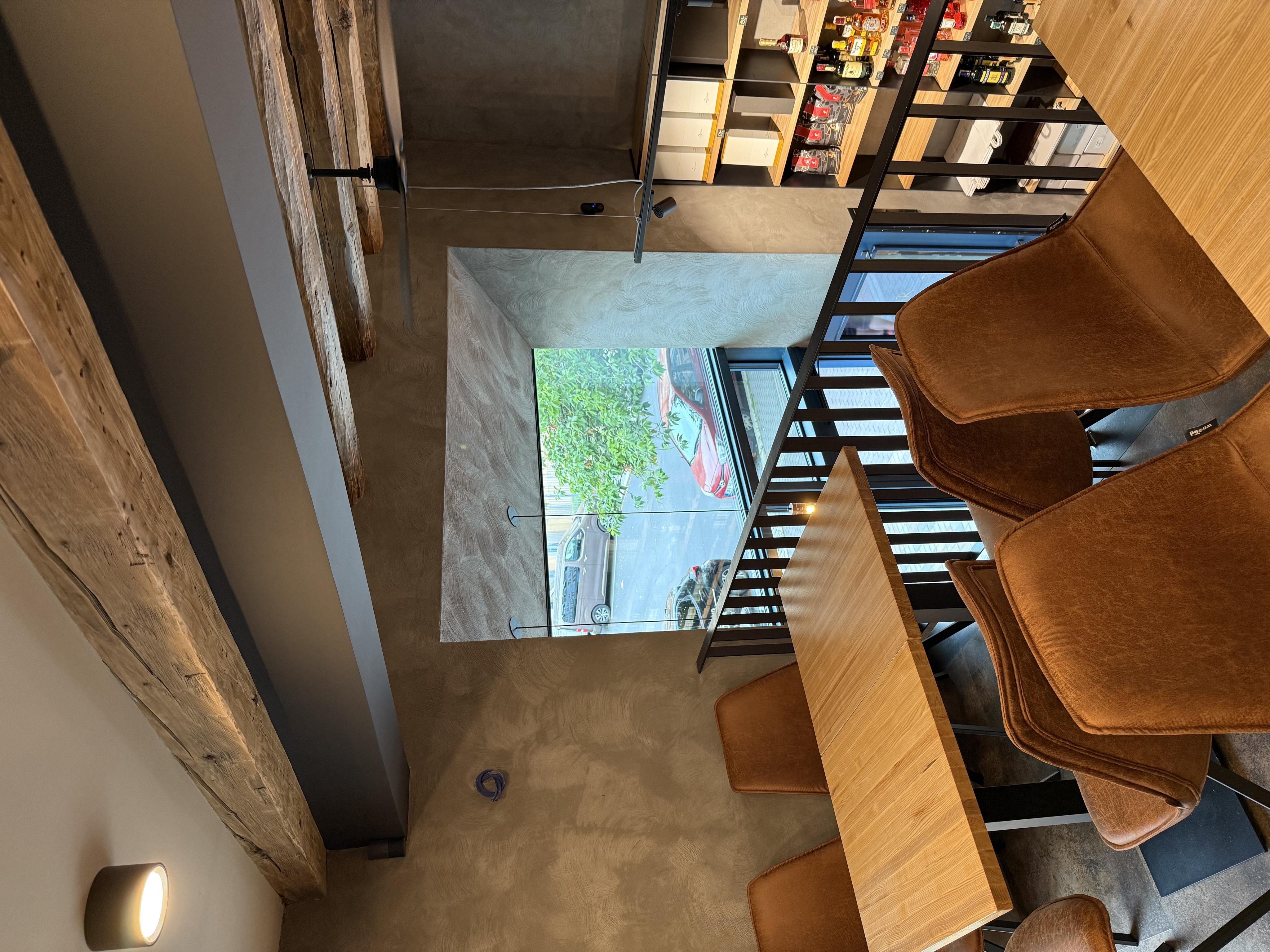 Železářství bar foto 3