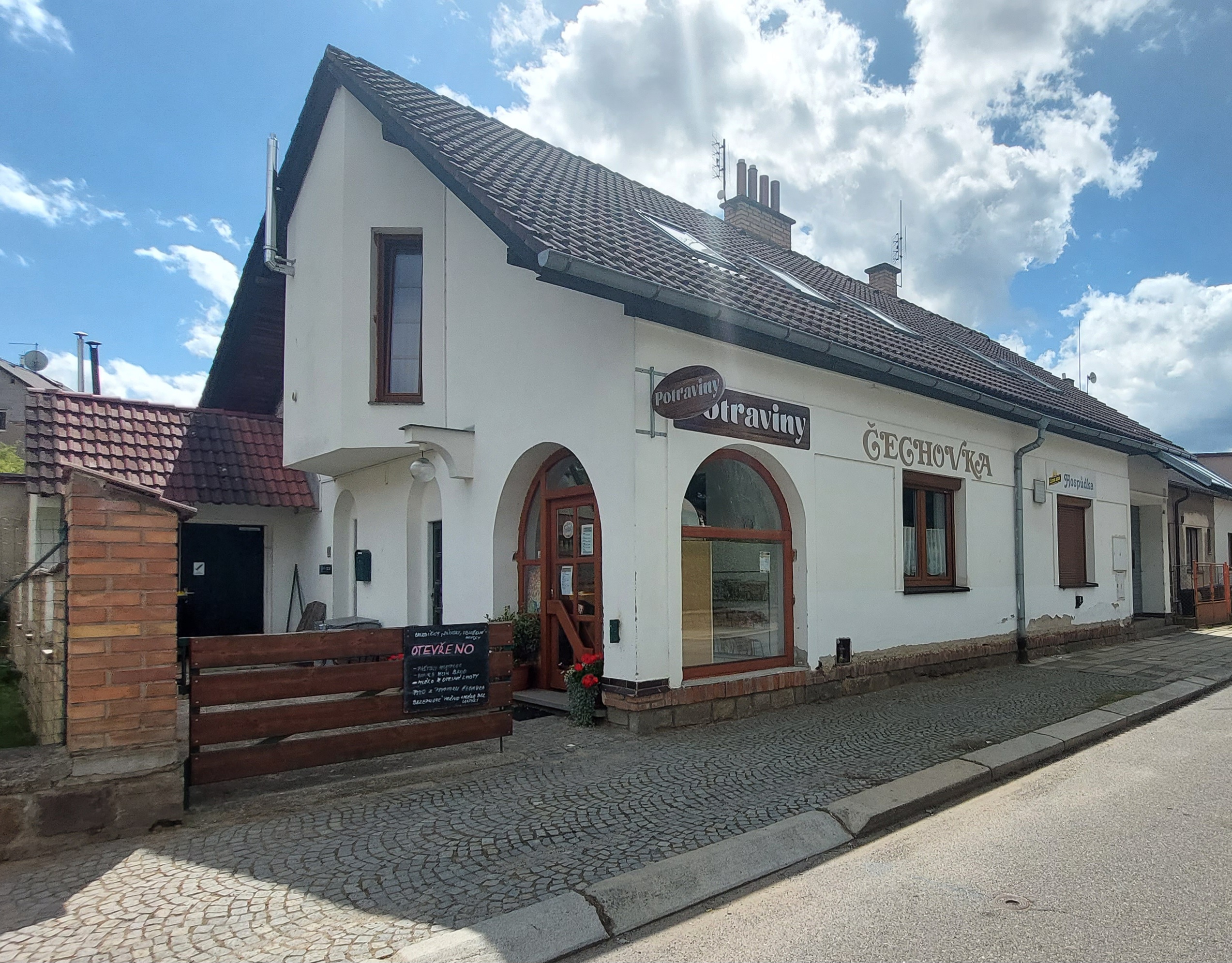 Potraviny Čechovka foto 2