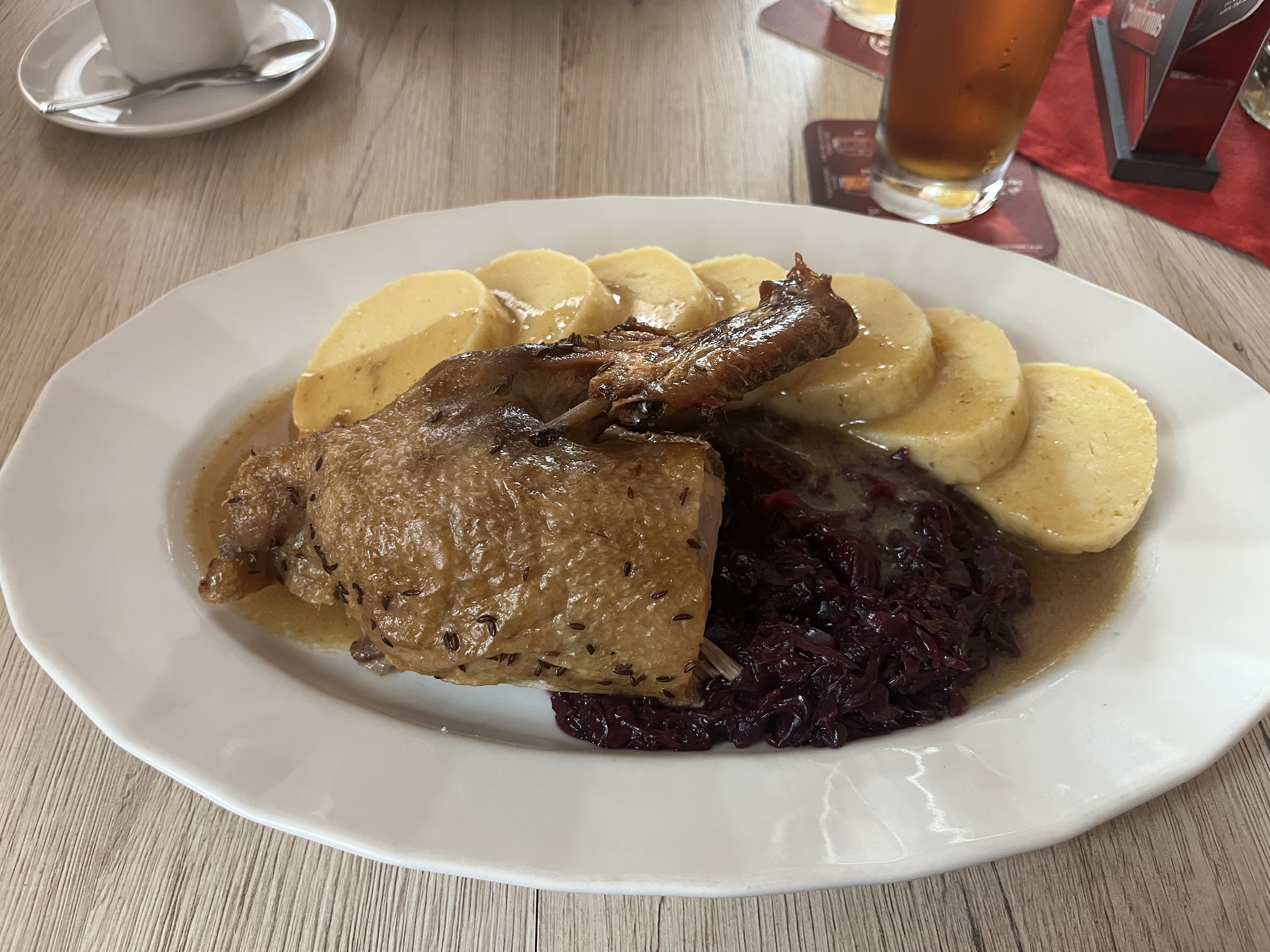 Restaurace "NA RADNICI" foto 2