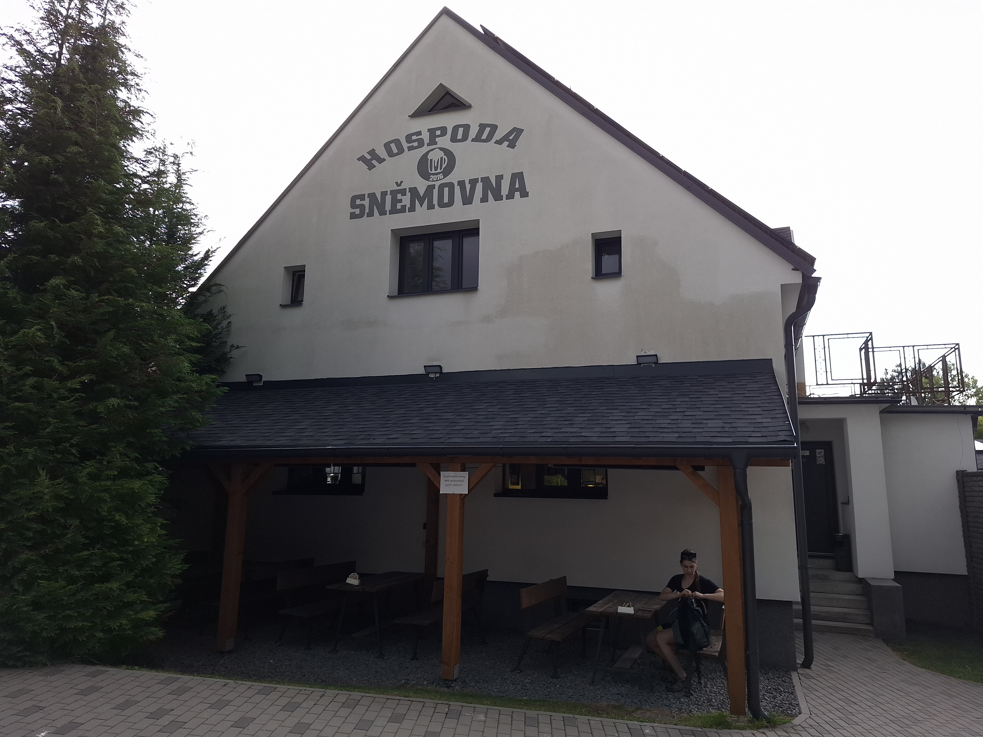 Hospoda Sněmovna foto 3
