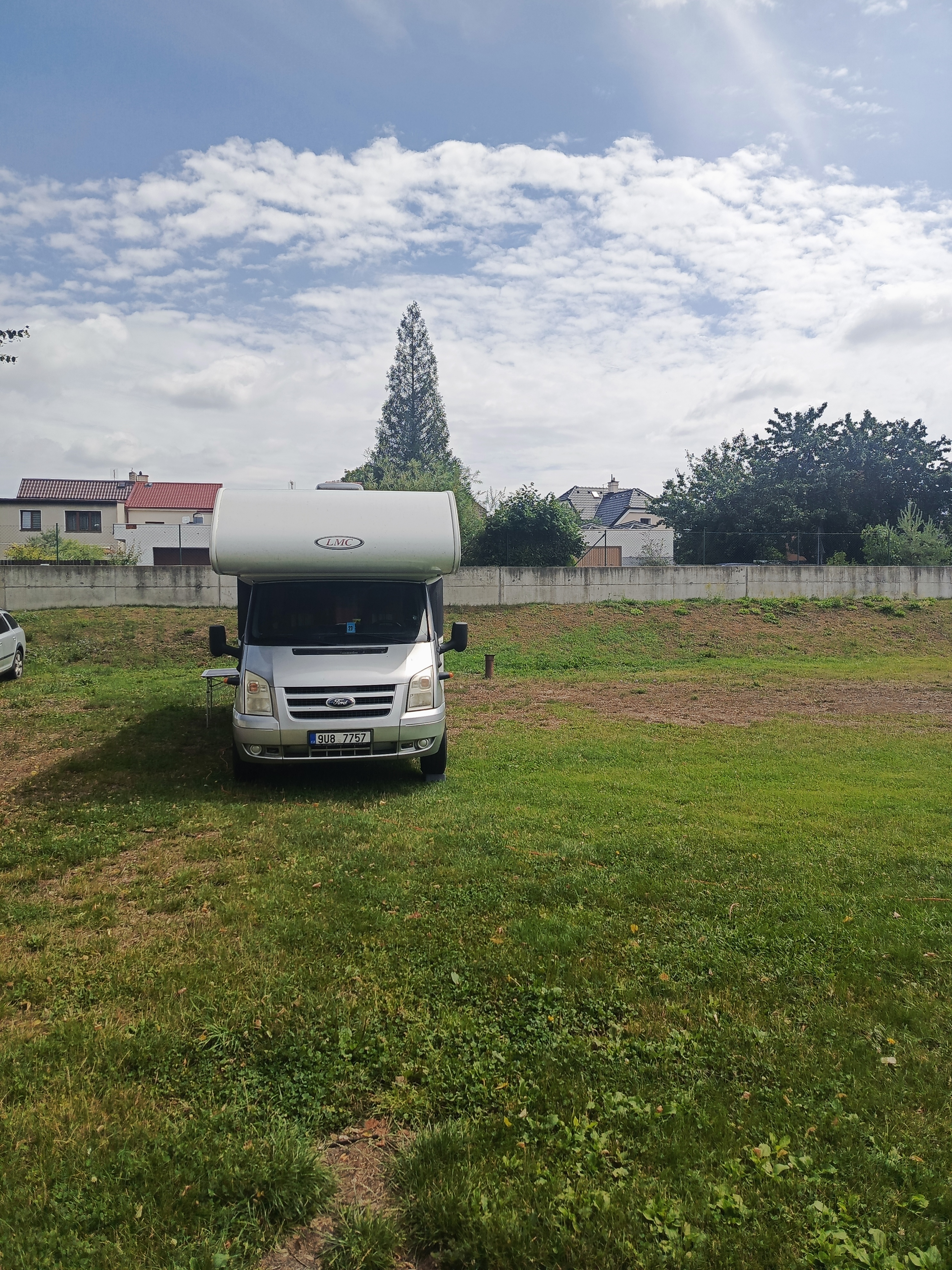 Autocamp Beroun Na Hrázi foto 3