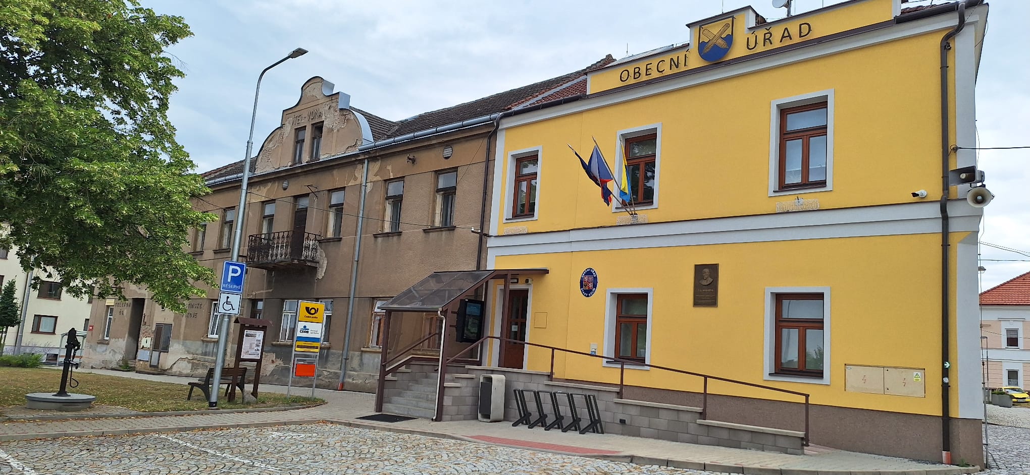 Starý Kolín - obecní úřad foto 2