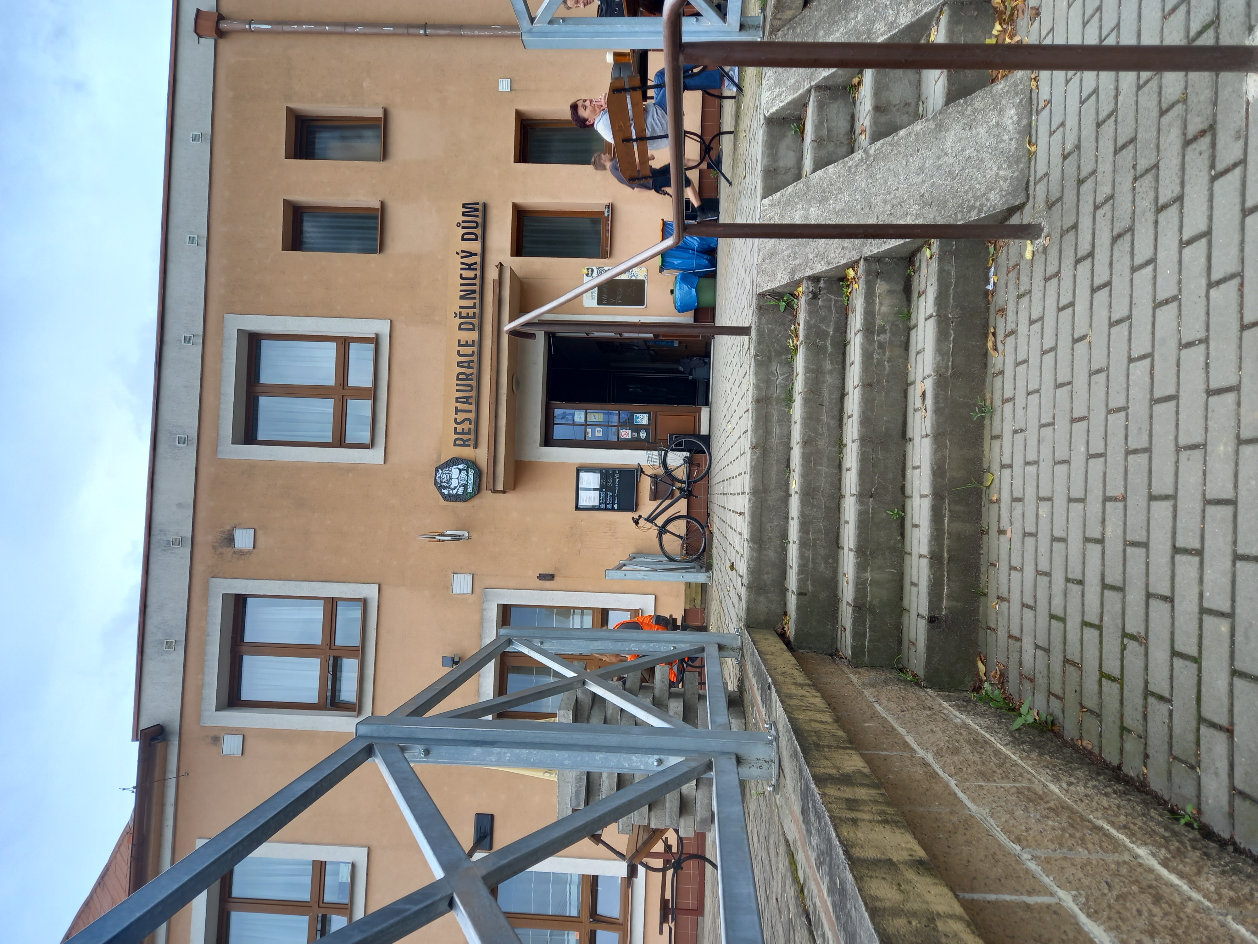 Restaurace Dělnický dům foto 3