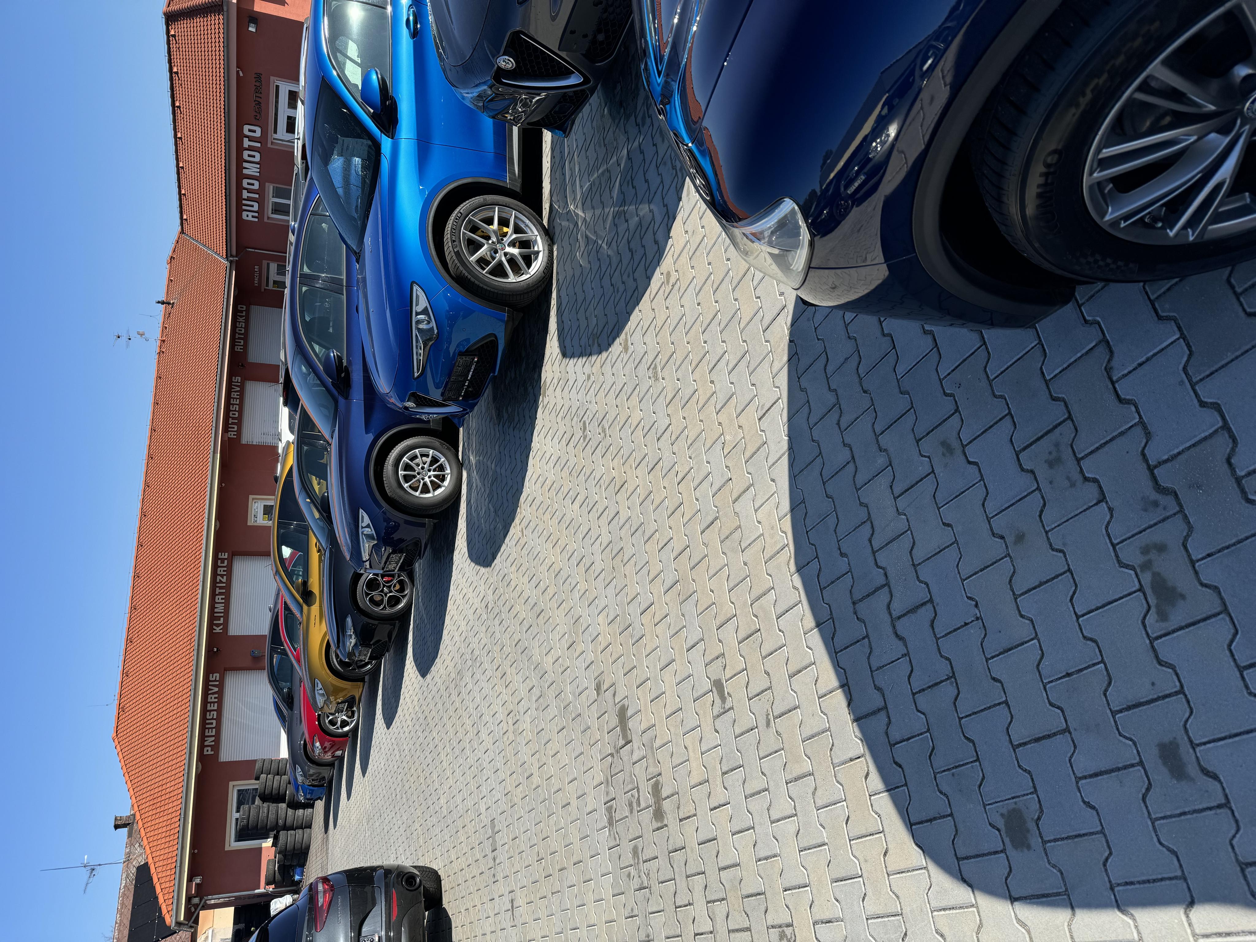 MATES AUTO foto 3