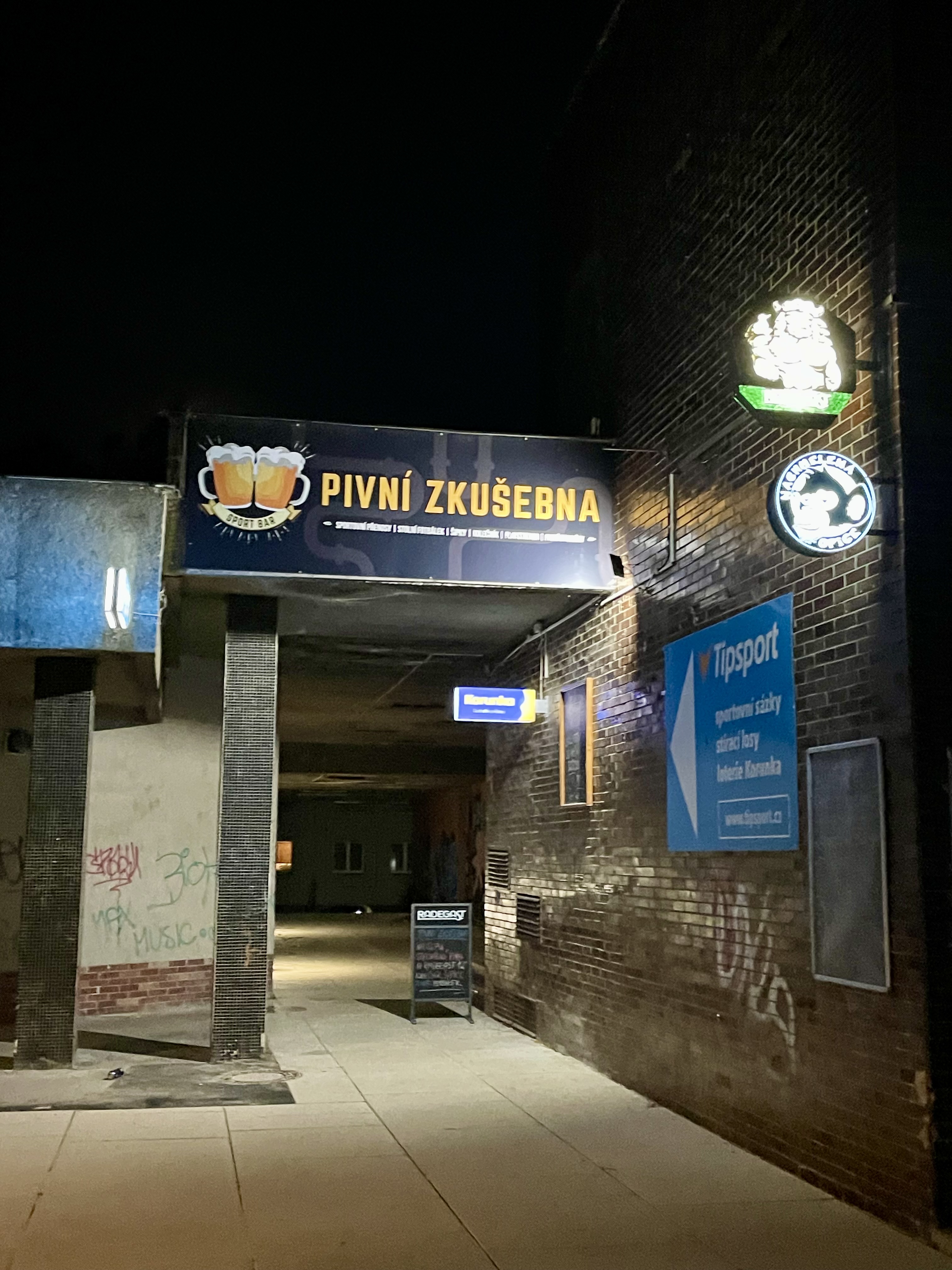 Pivní Zkušebna foto 2