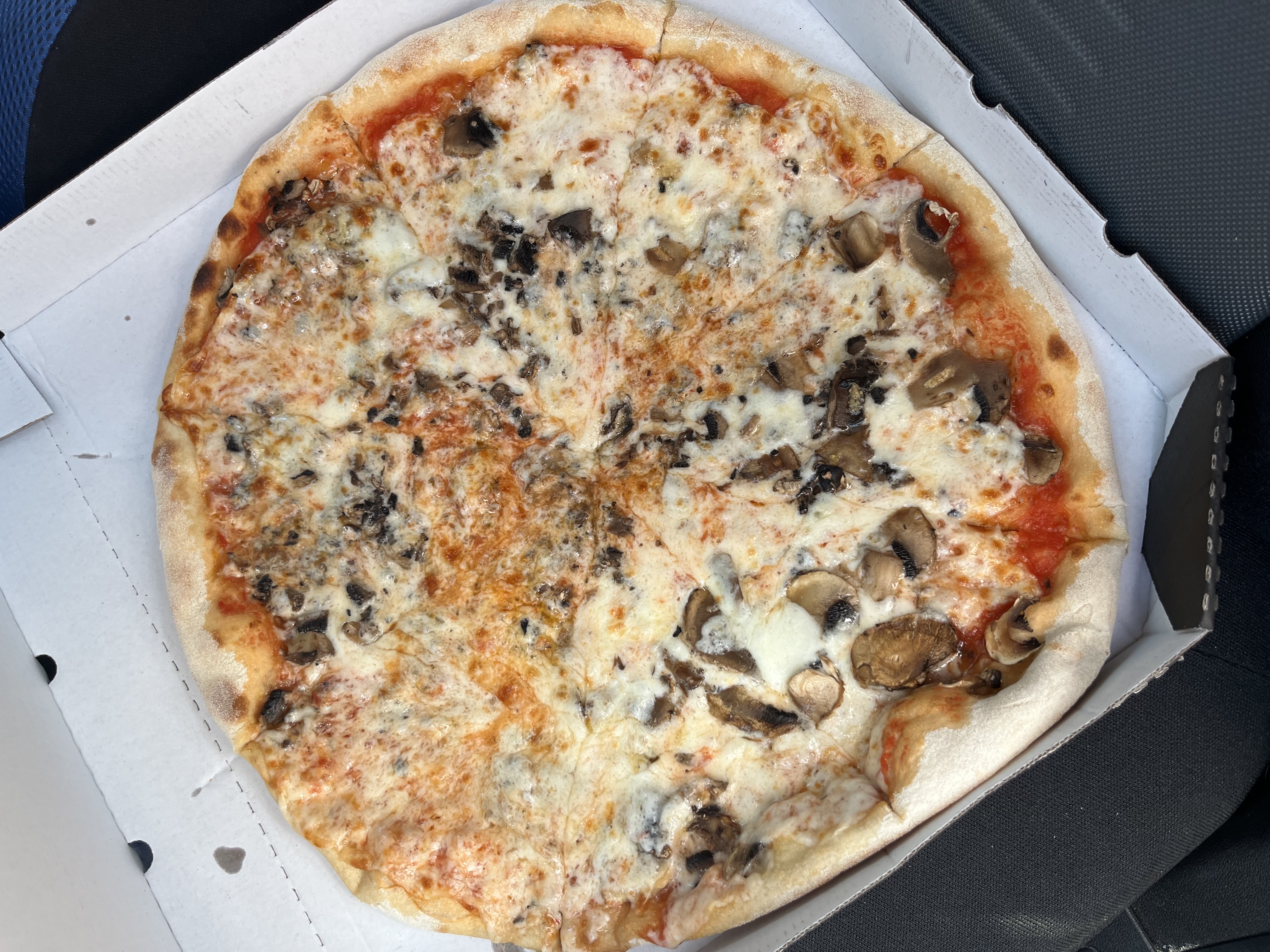 Pizza La Tina foto 4