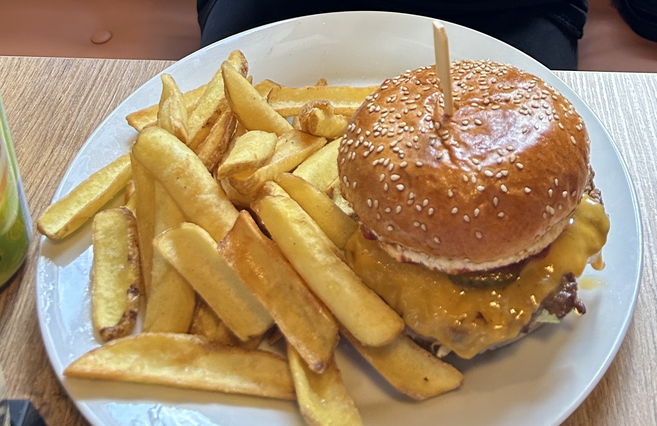Poctivá Burgrárna foto 2