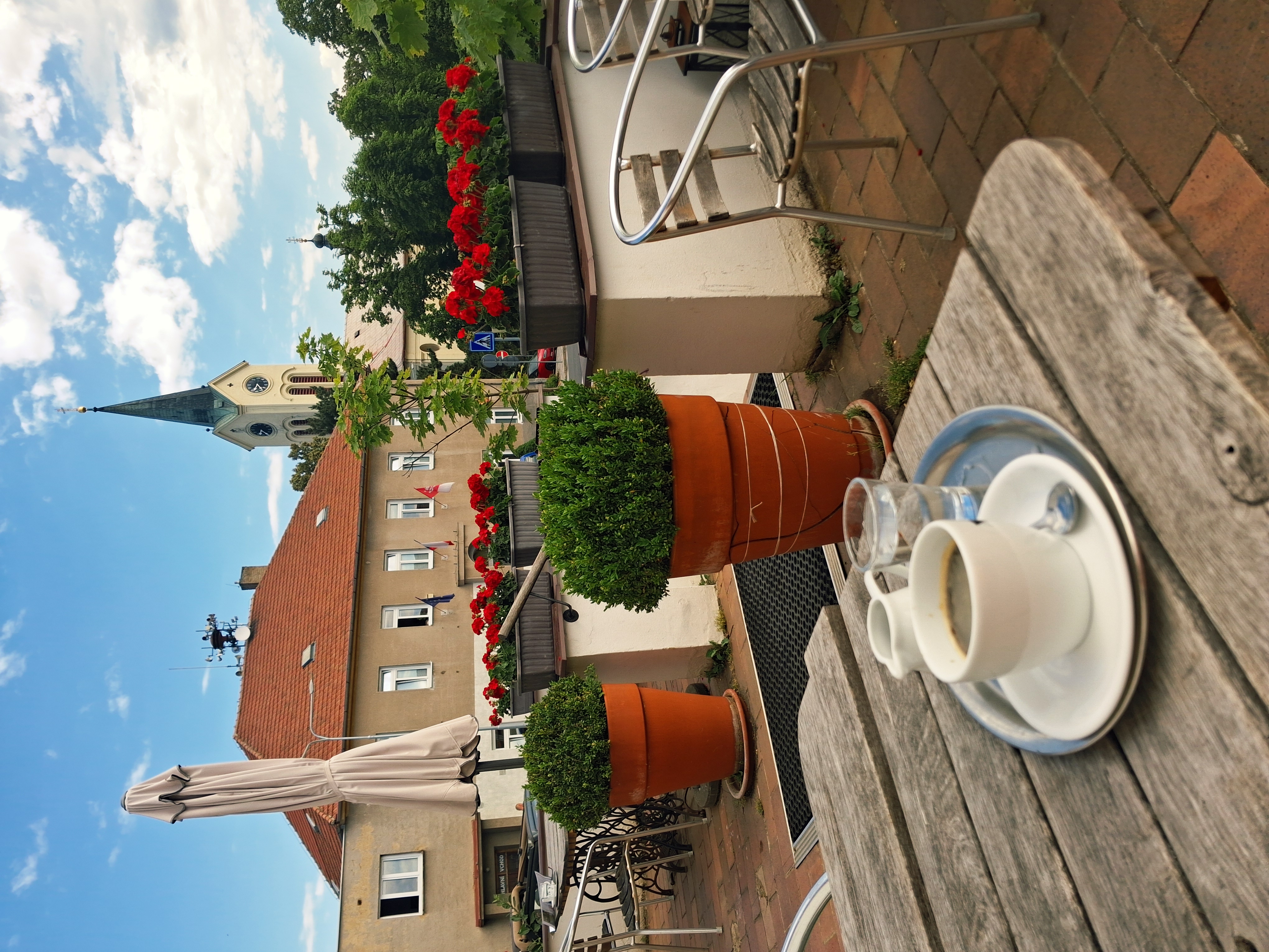 Malý mnich cafe foto 6