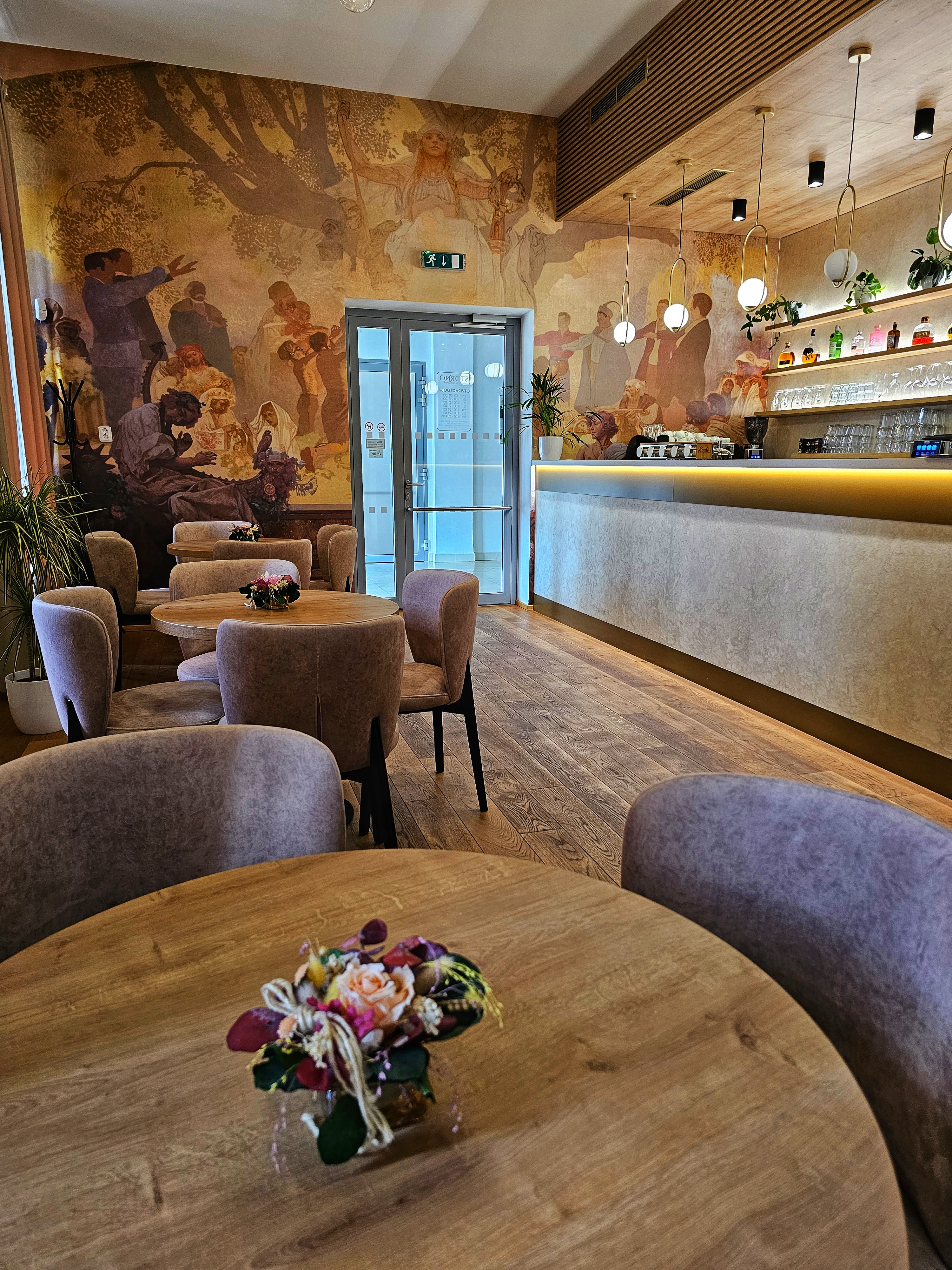 Storno Coffee & Restaurant foto 2
