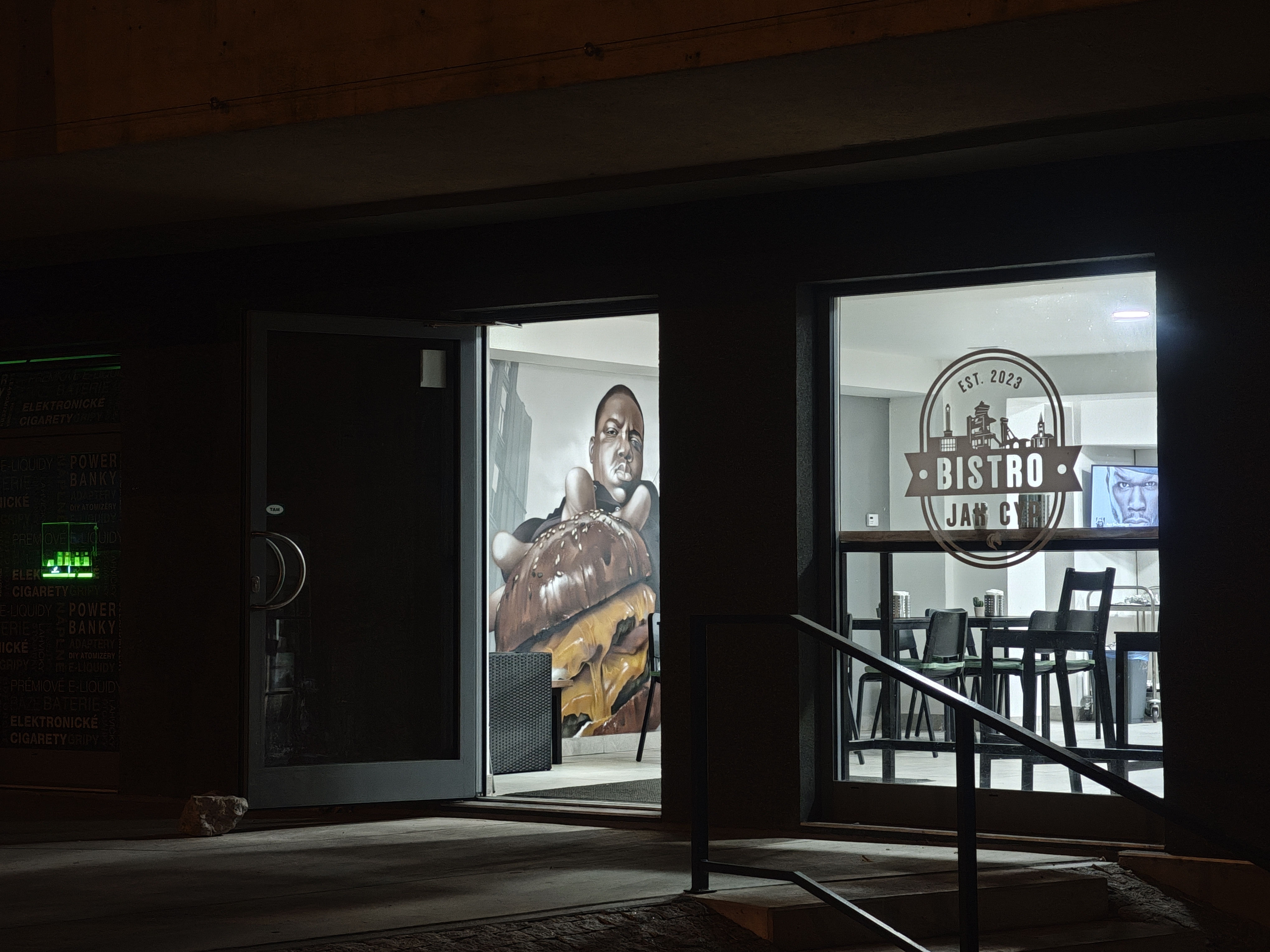 Bistro jak cyp foto 1