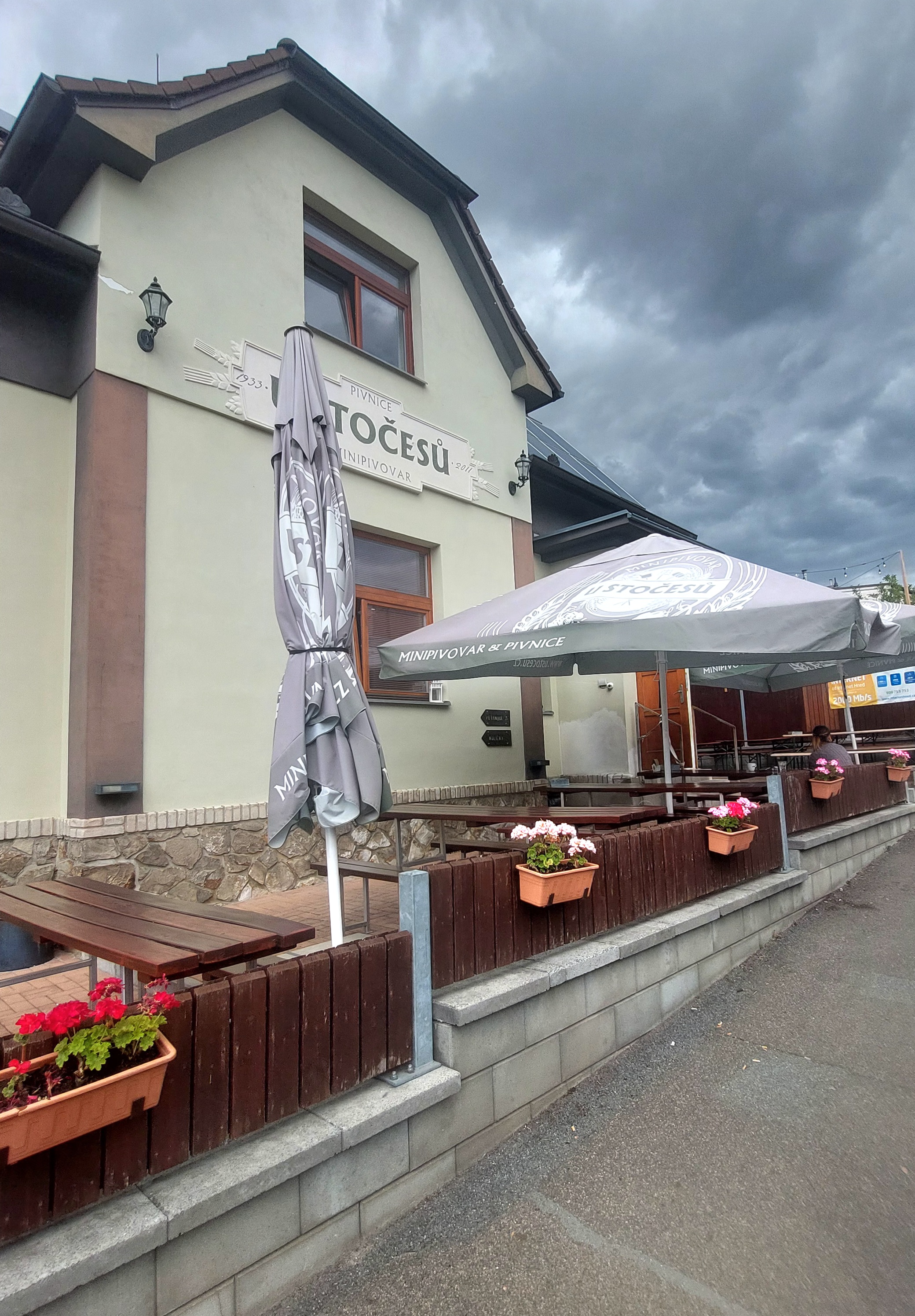 Minipivovar & pivnice U Stočesů foto 5