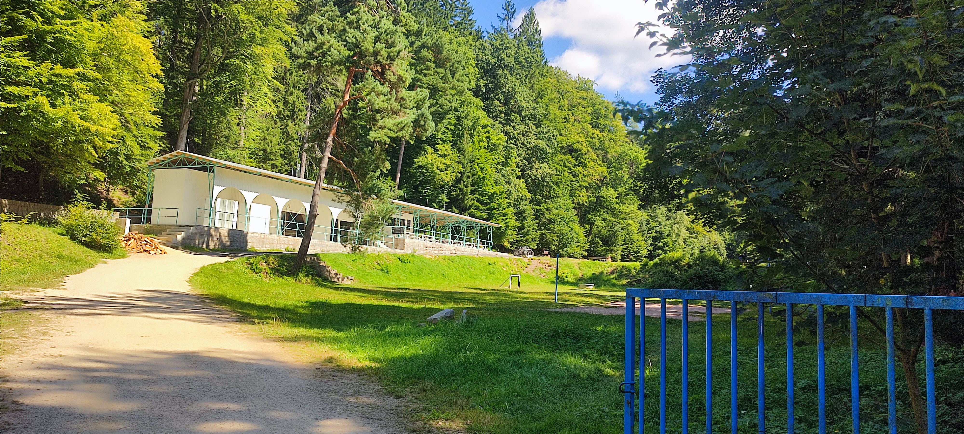 Lesní koupaliště foto 2