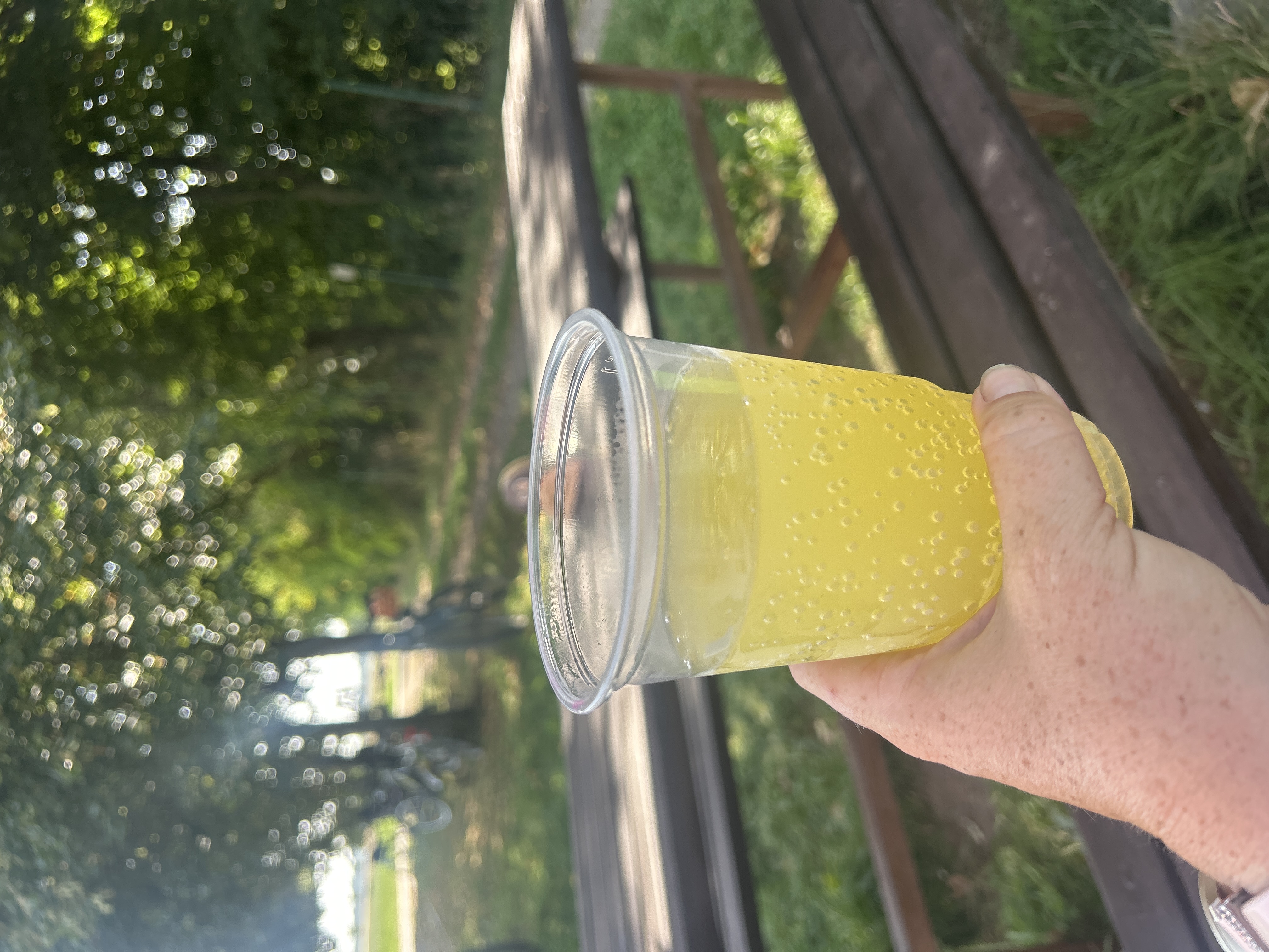 Občerstvení U Jezu foto 3