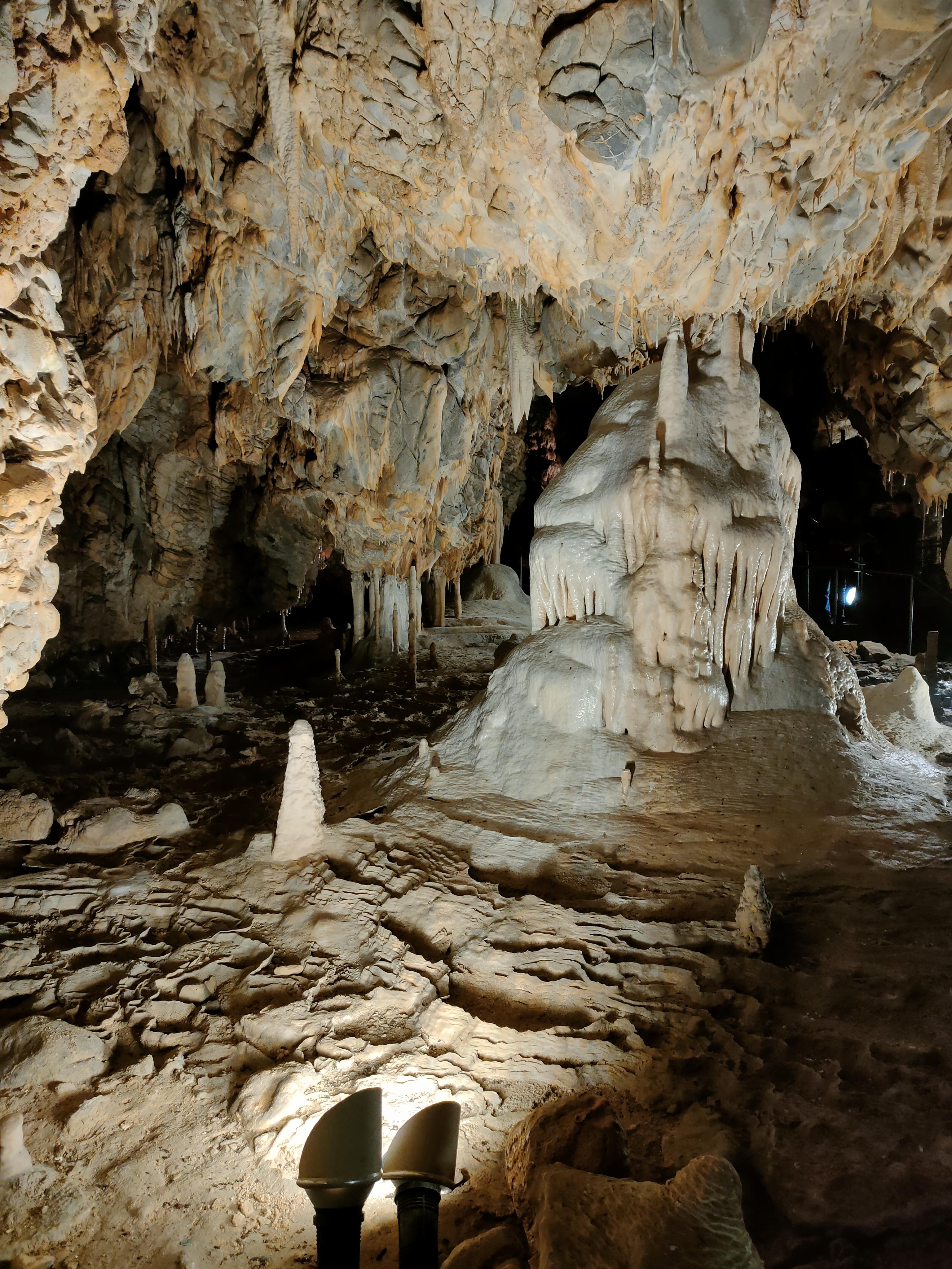 Parkoviště Kateřinská jeskyně foto 3