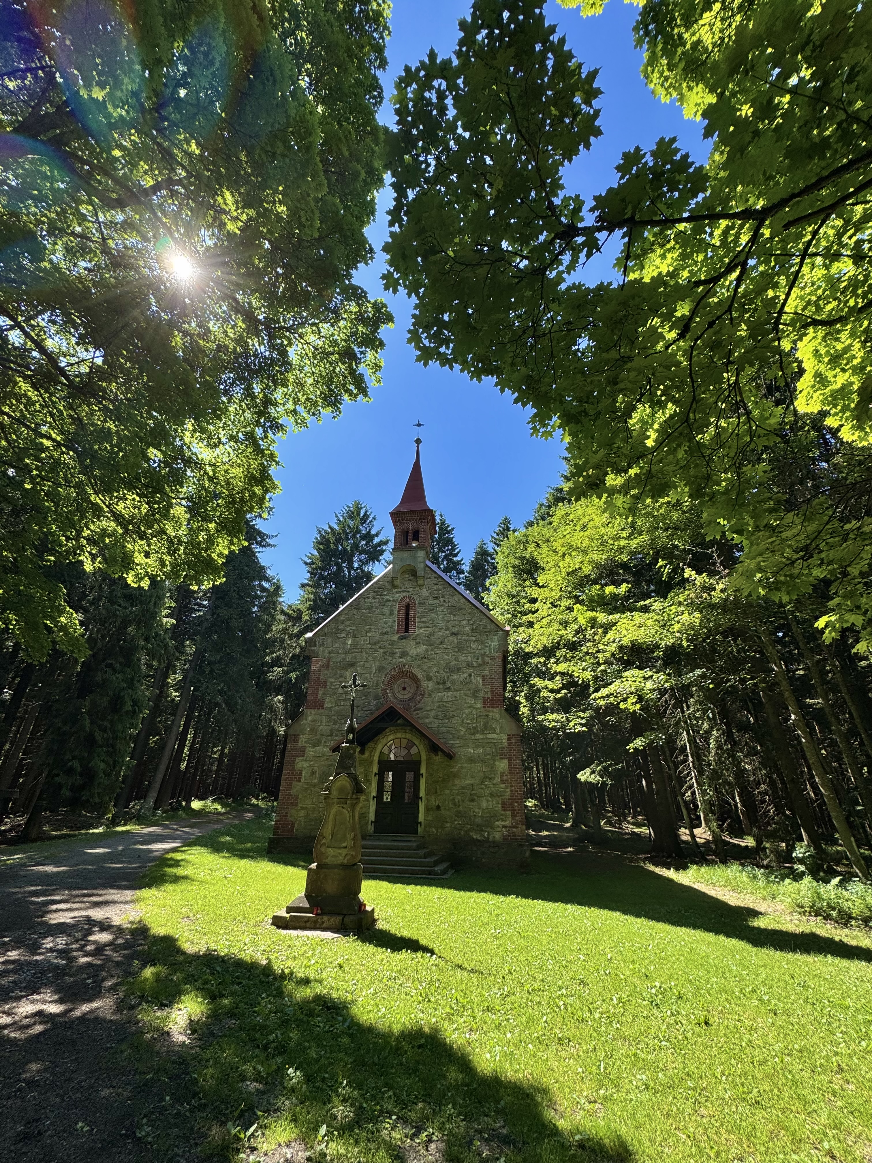 Sněžník Basecamp foto 4