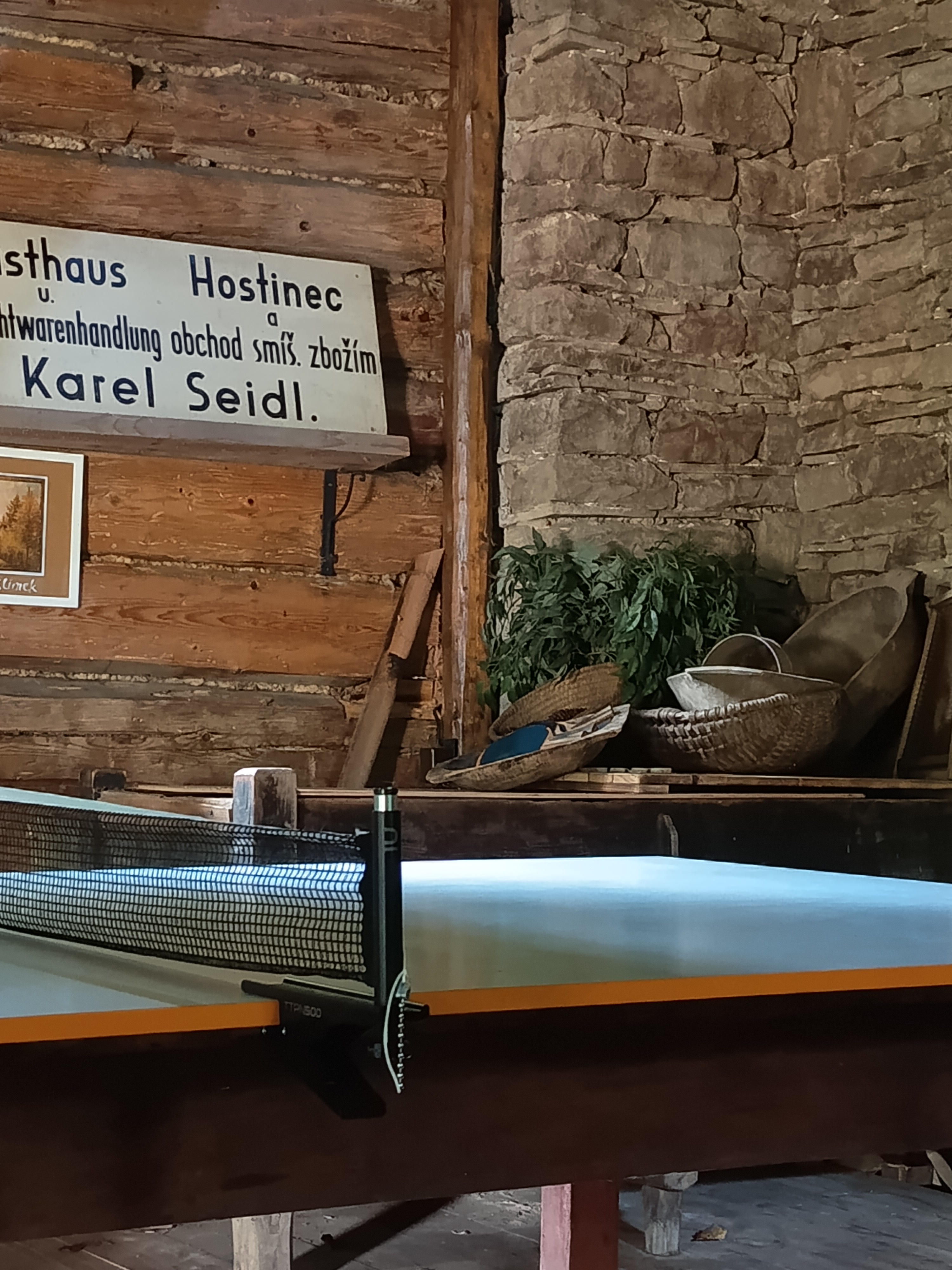 Samoobslužný bar ve stodole foto 5
