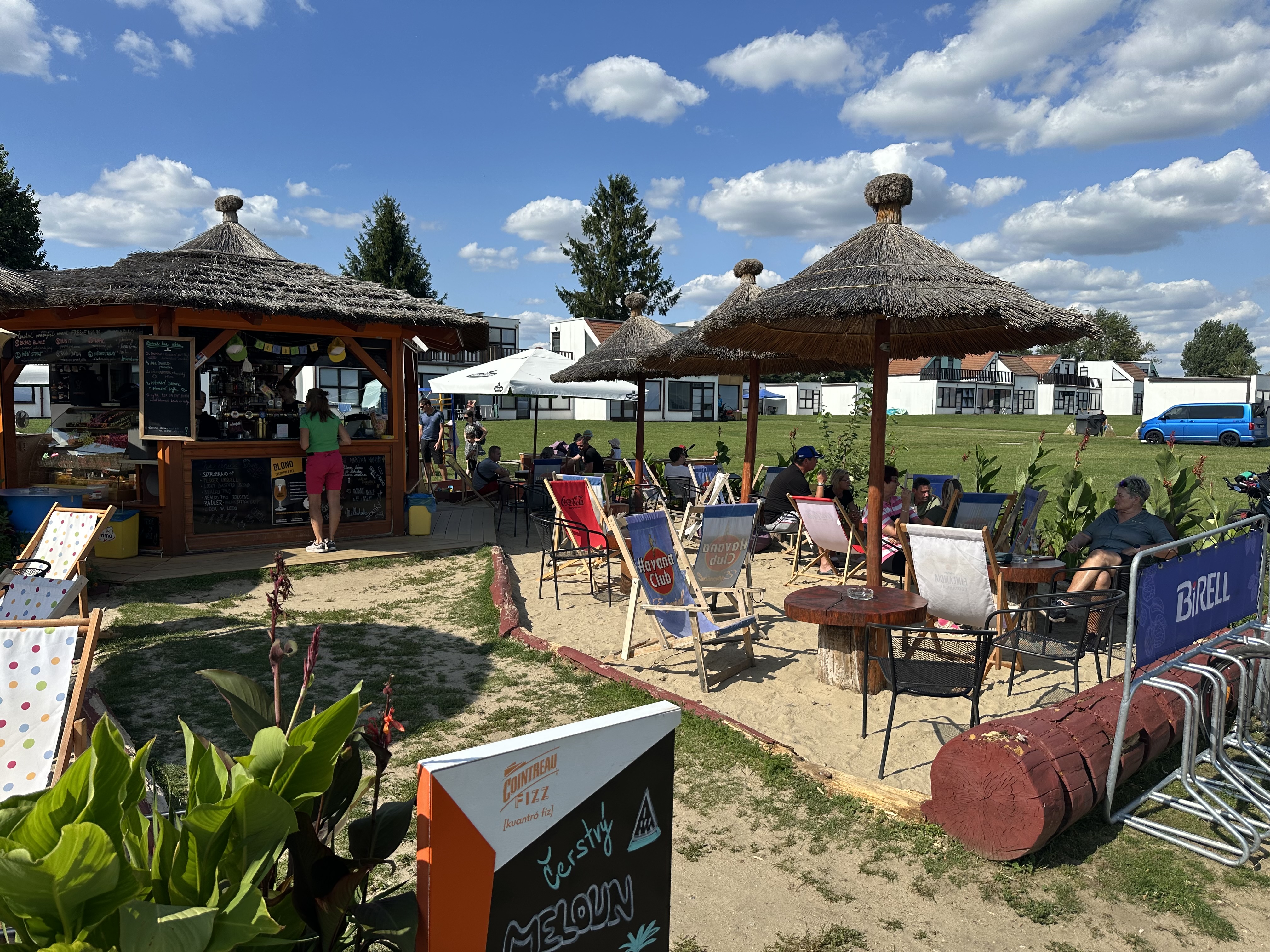 Beach Bar Mušov foto 1
