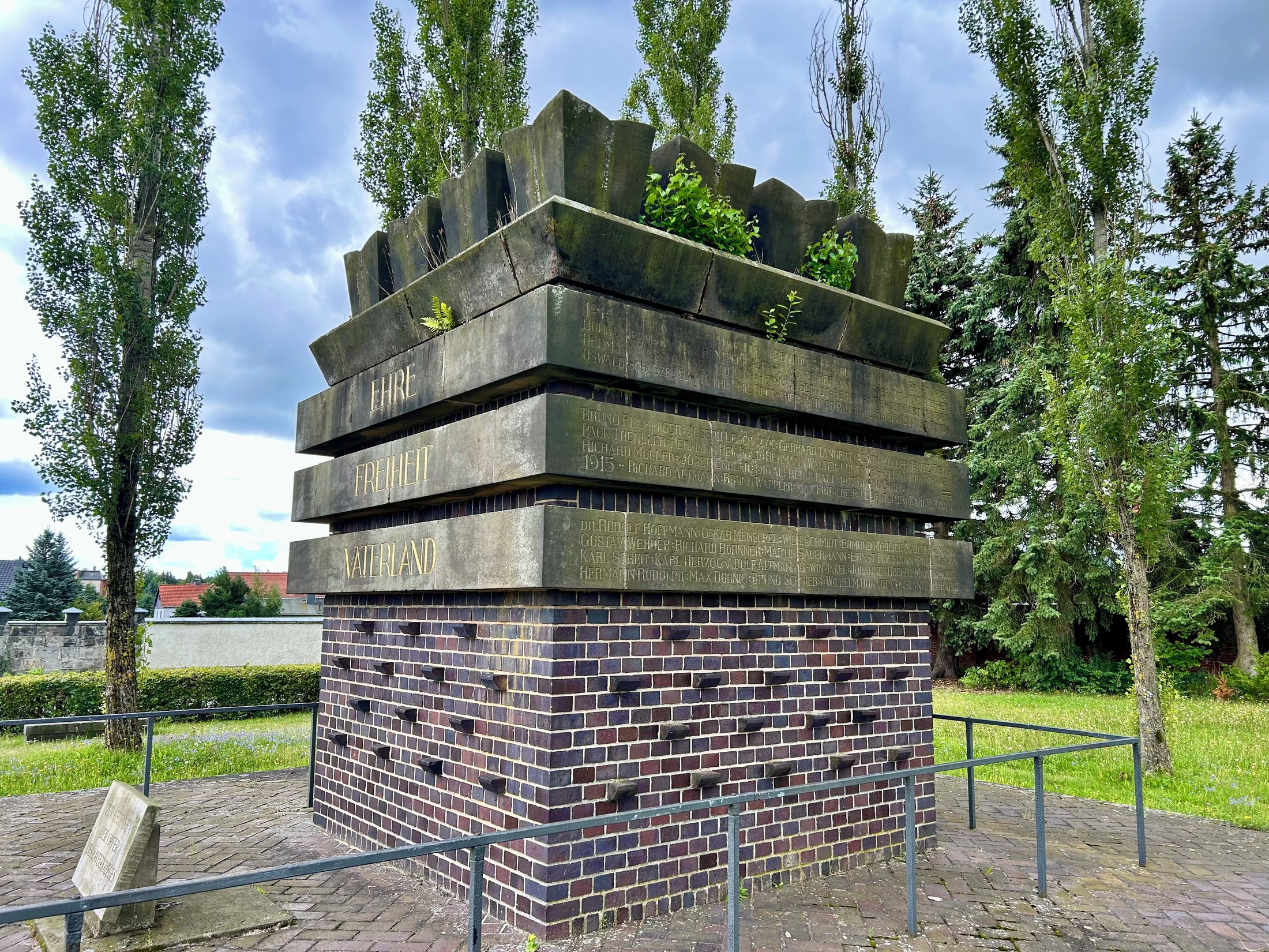 Kriegerdenkmal Eibau