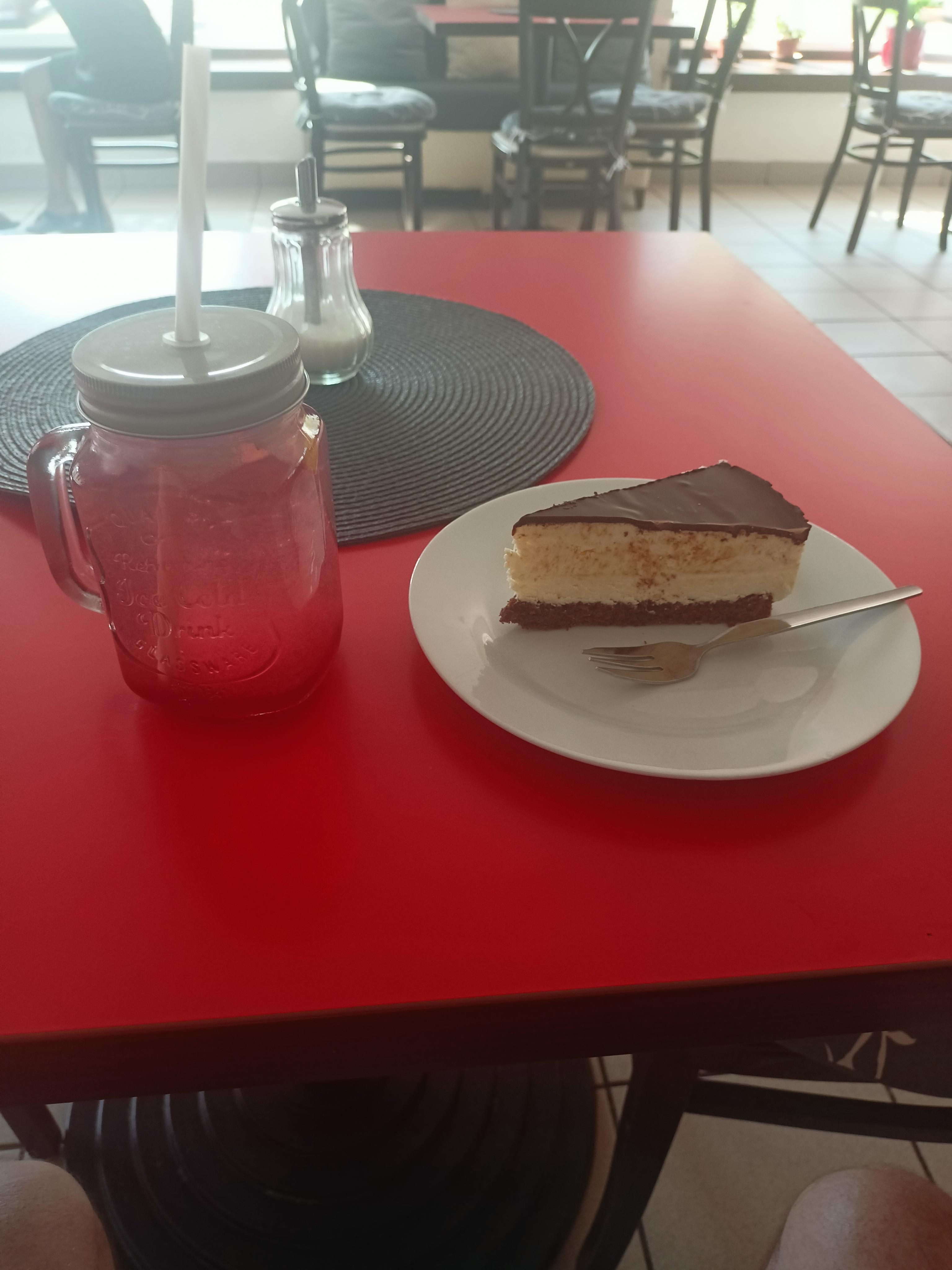 Cukrárna ve Zdibech foto 3