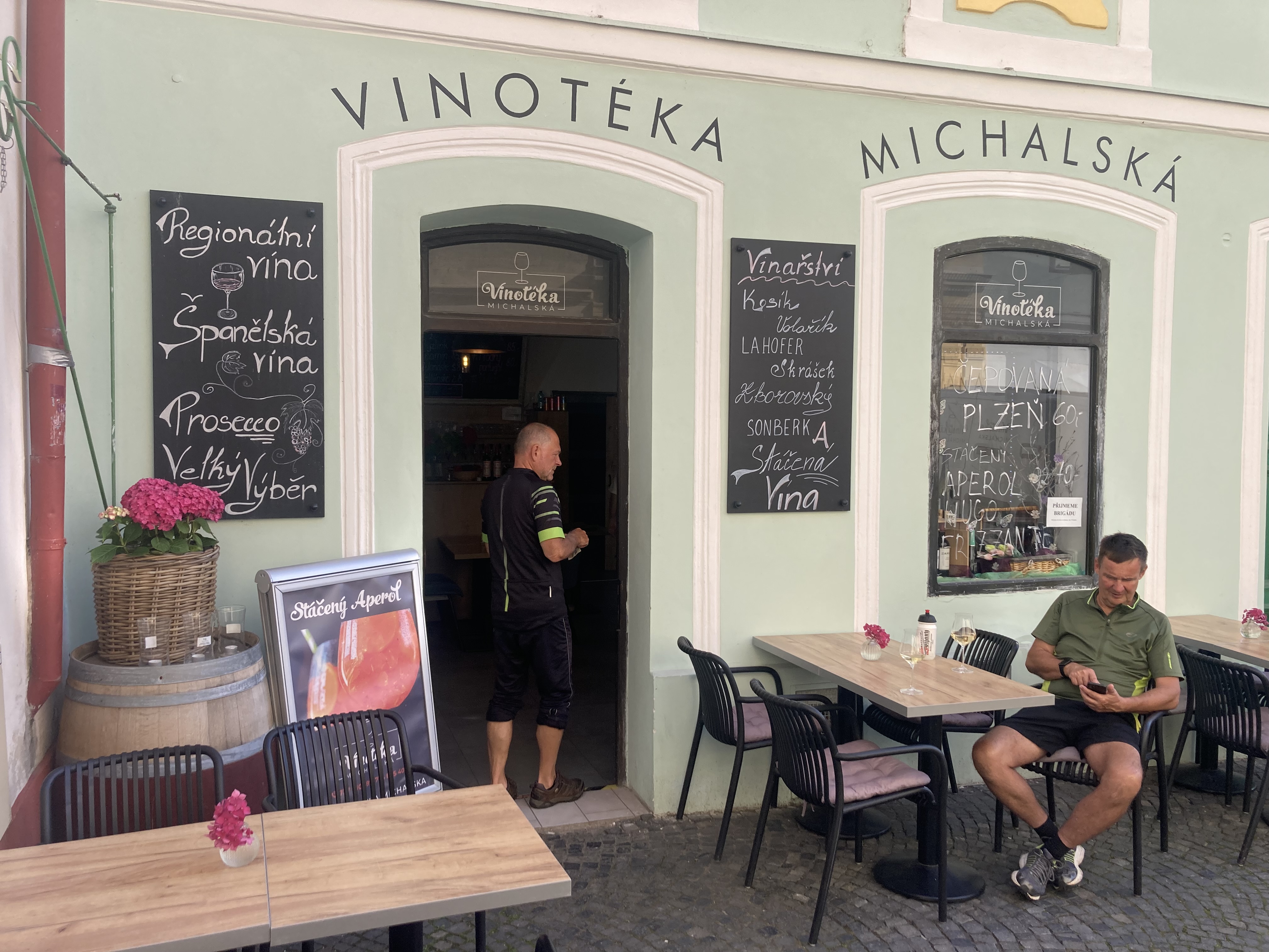 Vinotéka Michalská foto 2