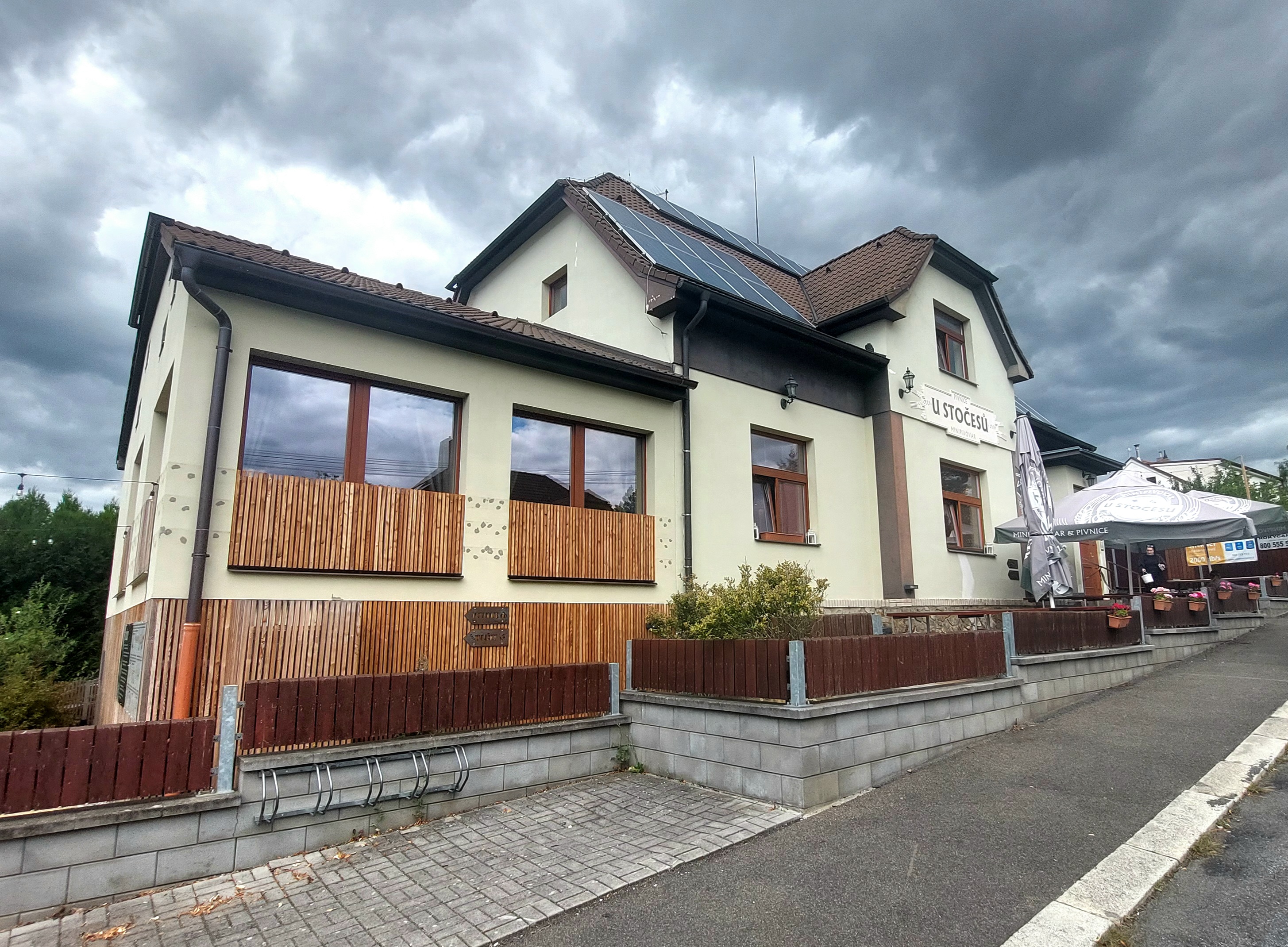 Minipivovar & pivnice U Stočesů foto 4