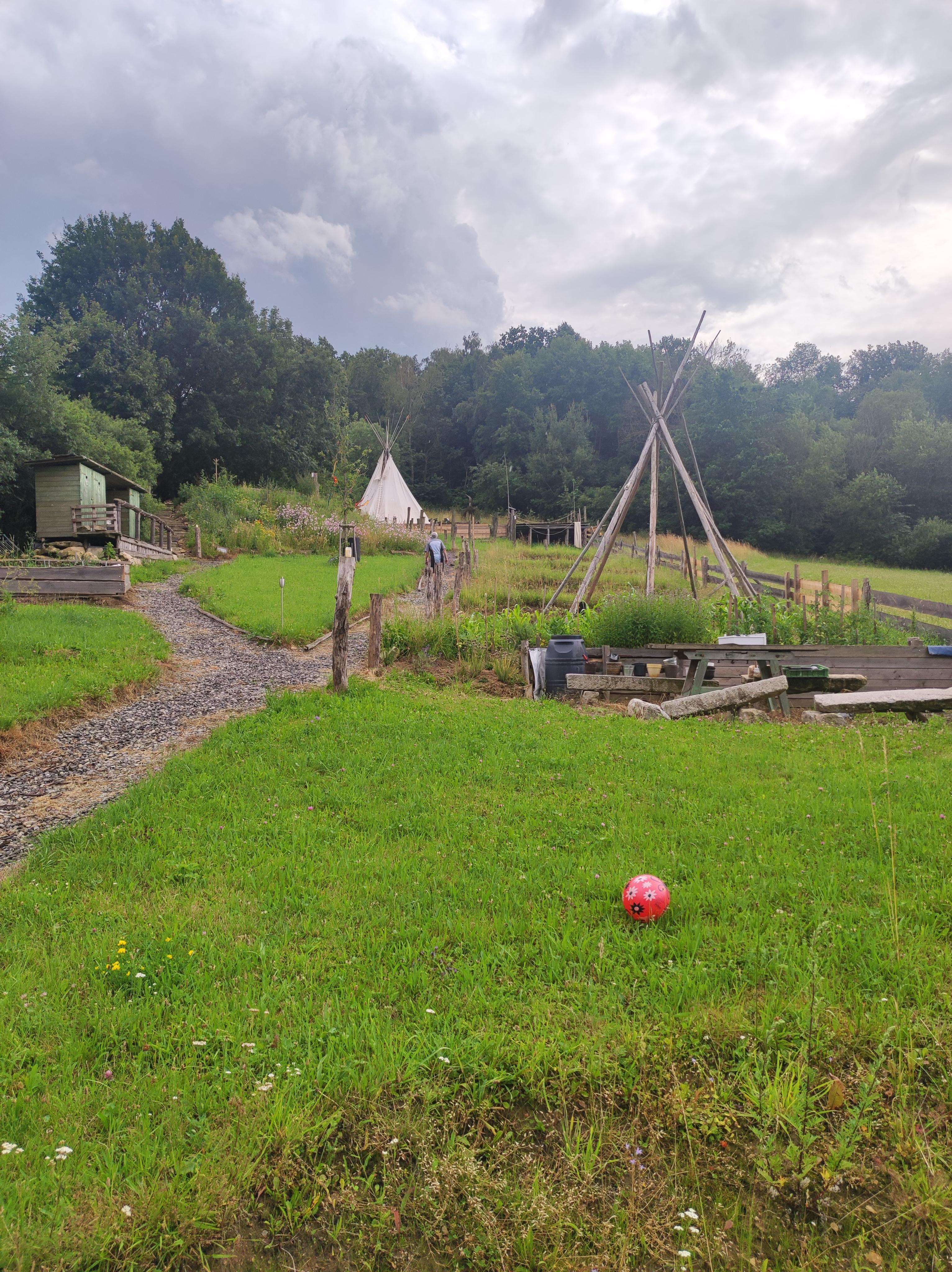 Ve stanu, vstanu - Teepee, glamp foto 6