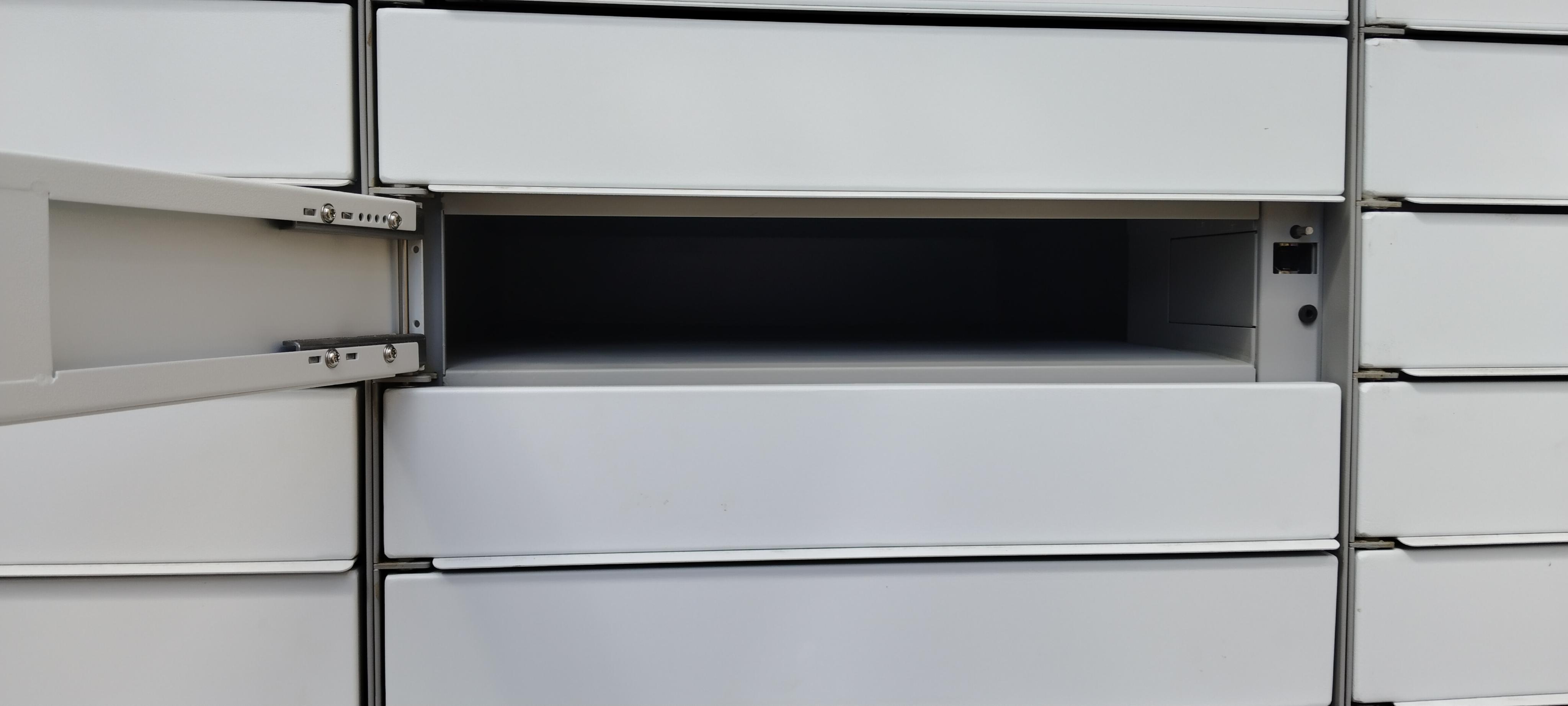 Z-BOX foto 1
