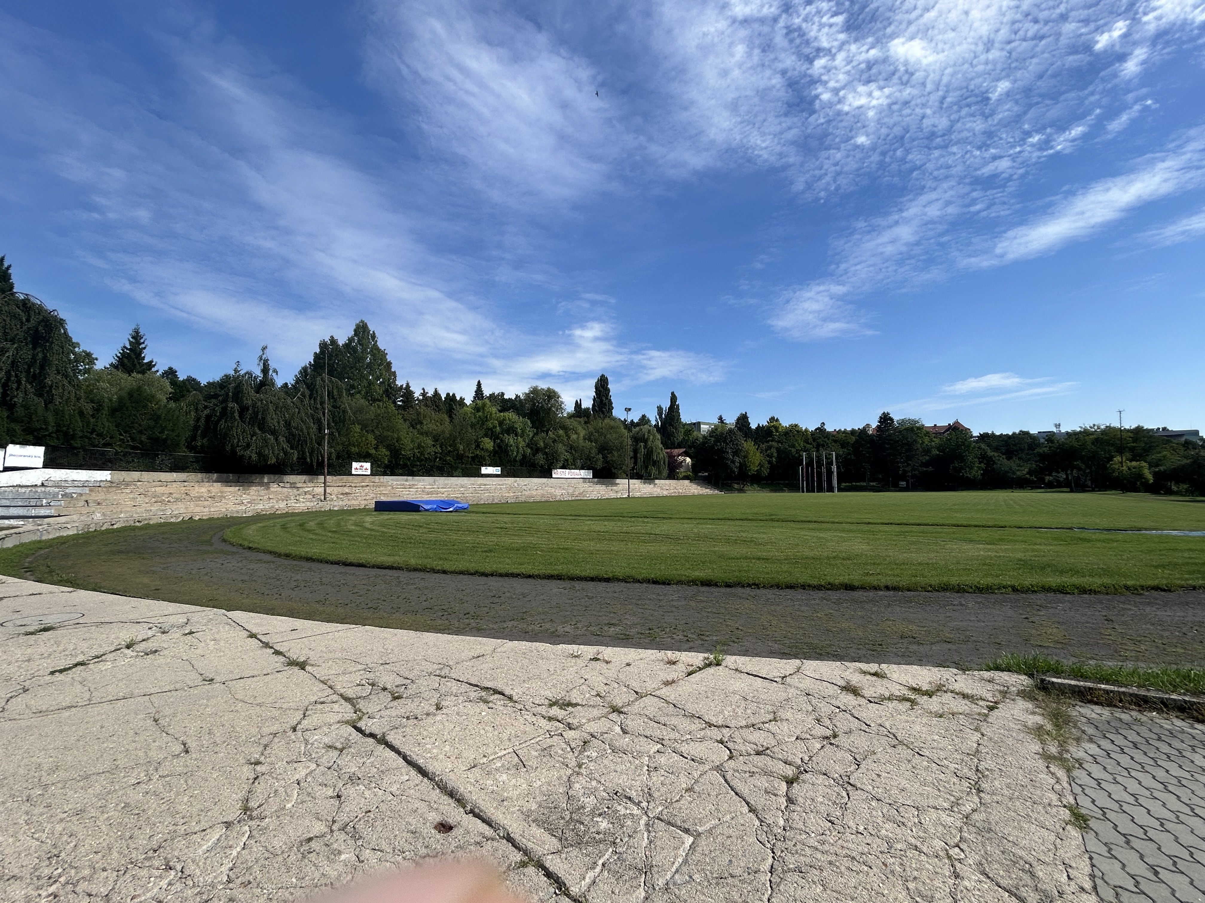 Hřiště Ponava - atletický stadion foto 2