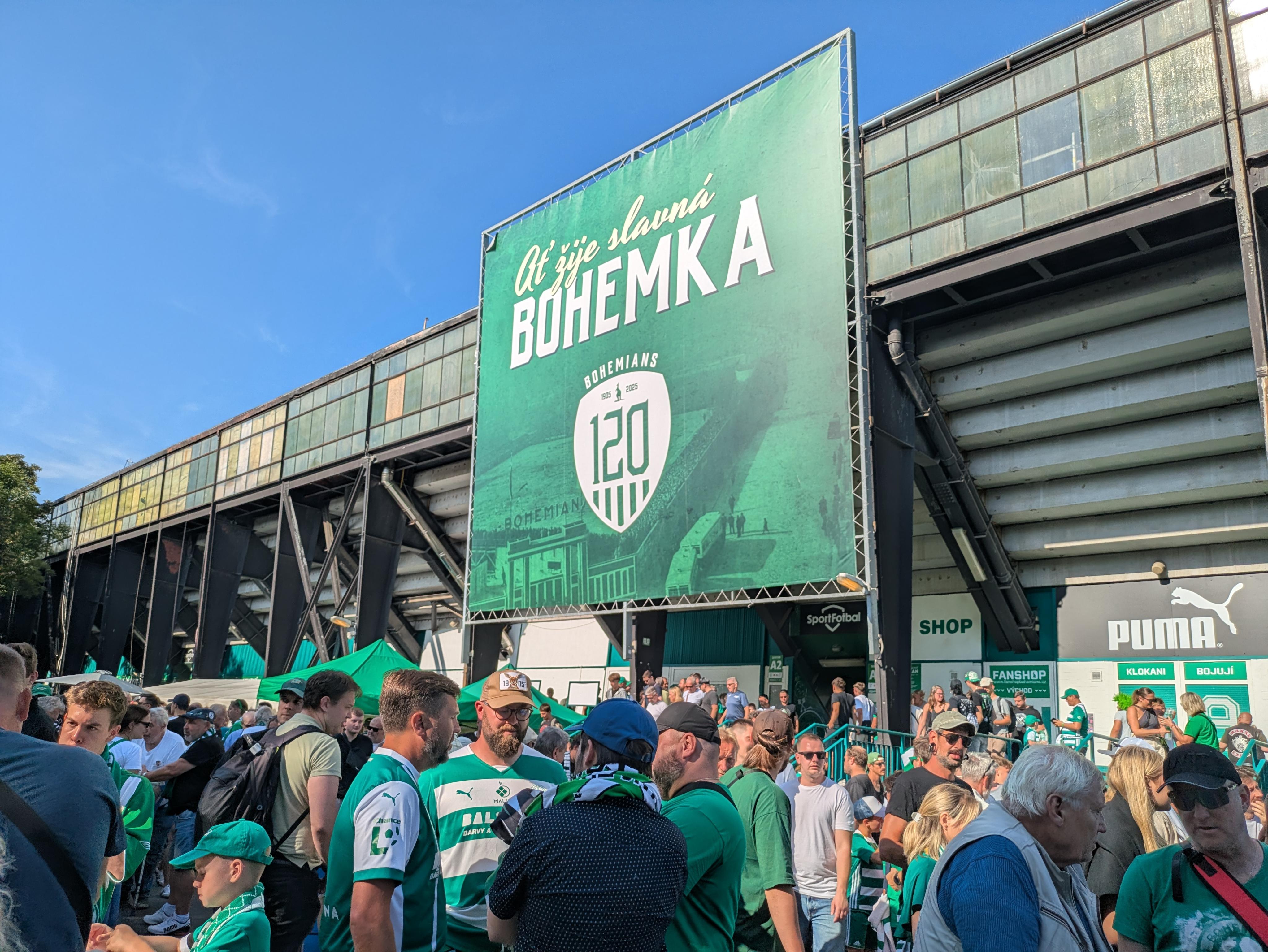 Městský stadion Ďolíček - Bohemians 1905 foto 4