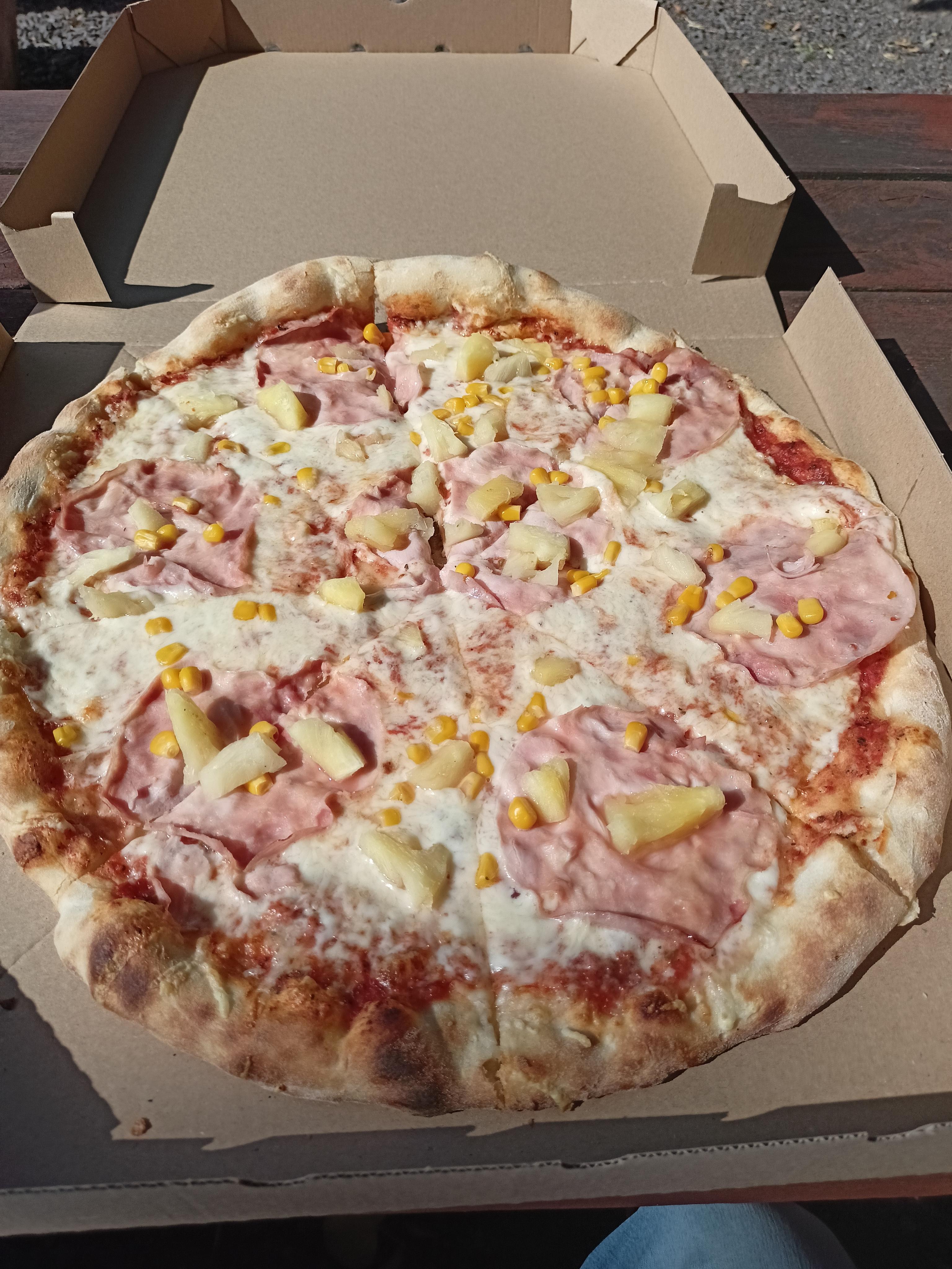 Pizza Mája foto 2