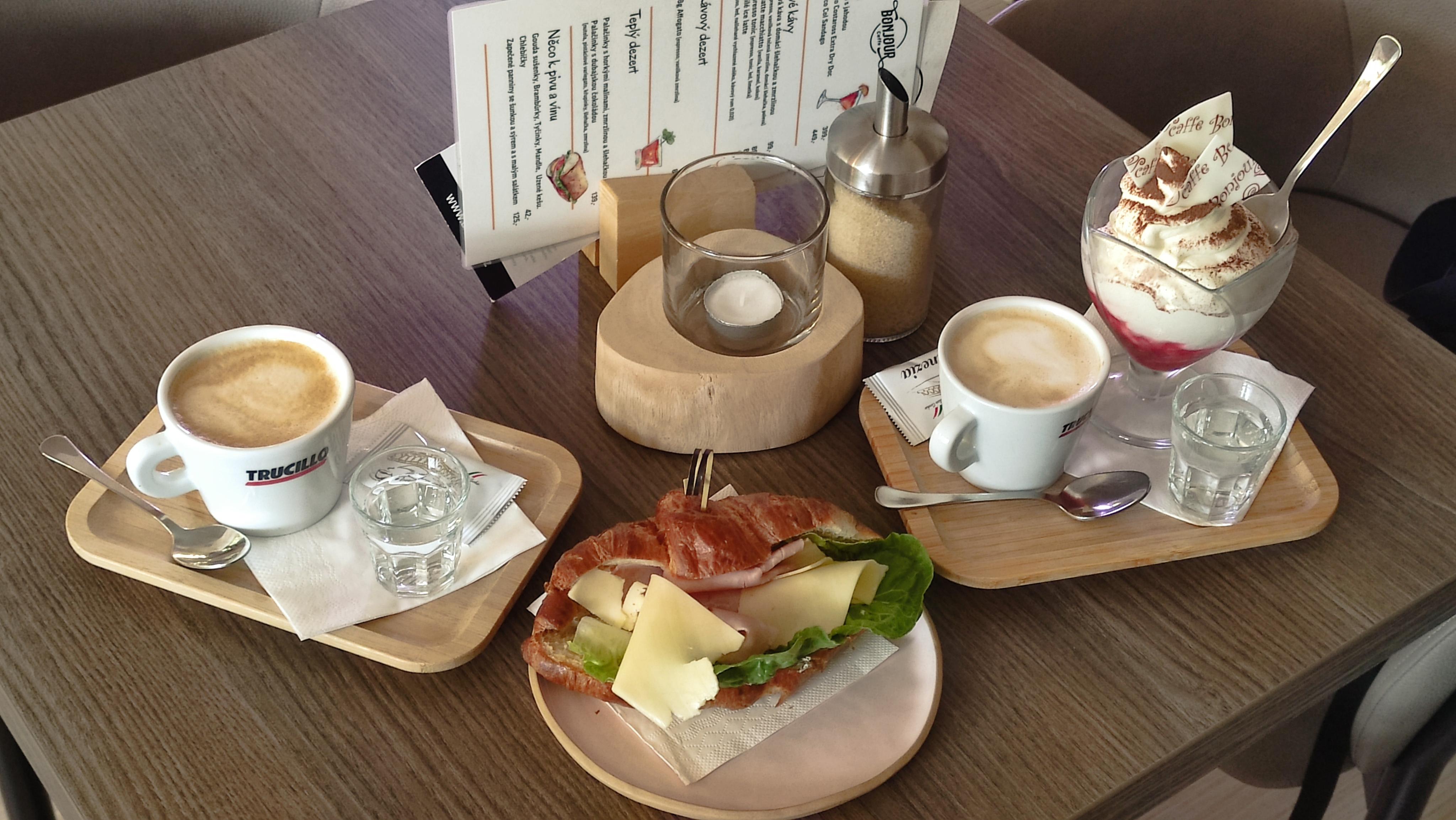 Bonjour caffe Luhačovice foto 5