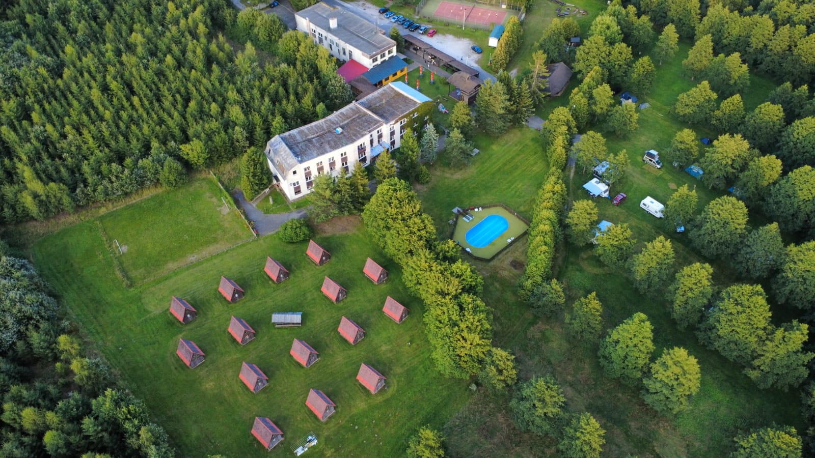 Holiday Park Vrchlabí - Liščí farma - kemp foto 2