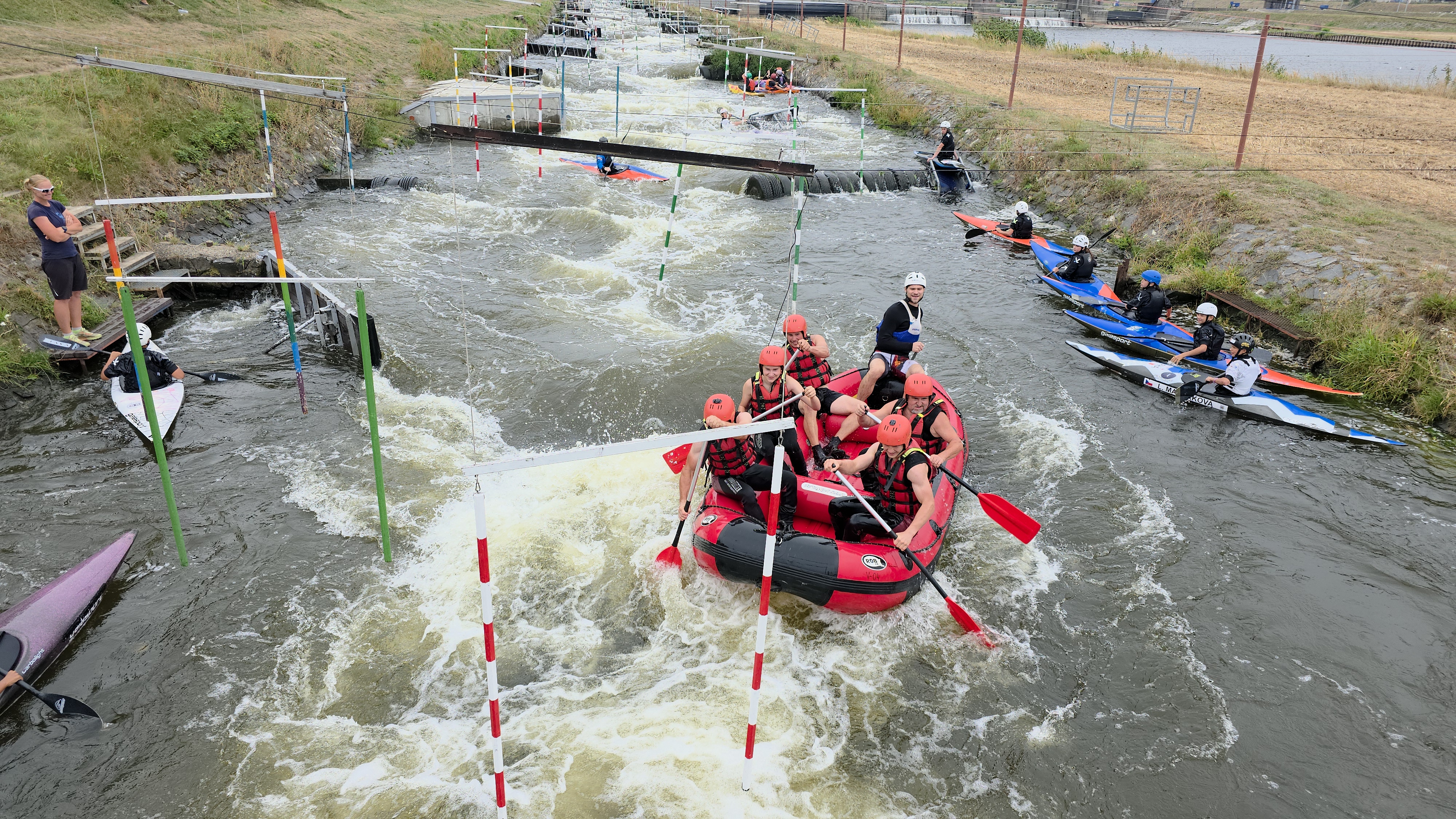 RaftCamp Veltrusy - rafting foto 2