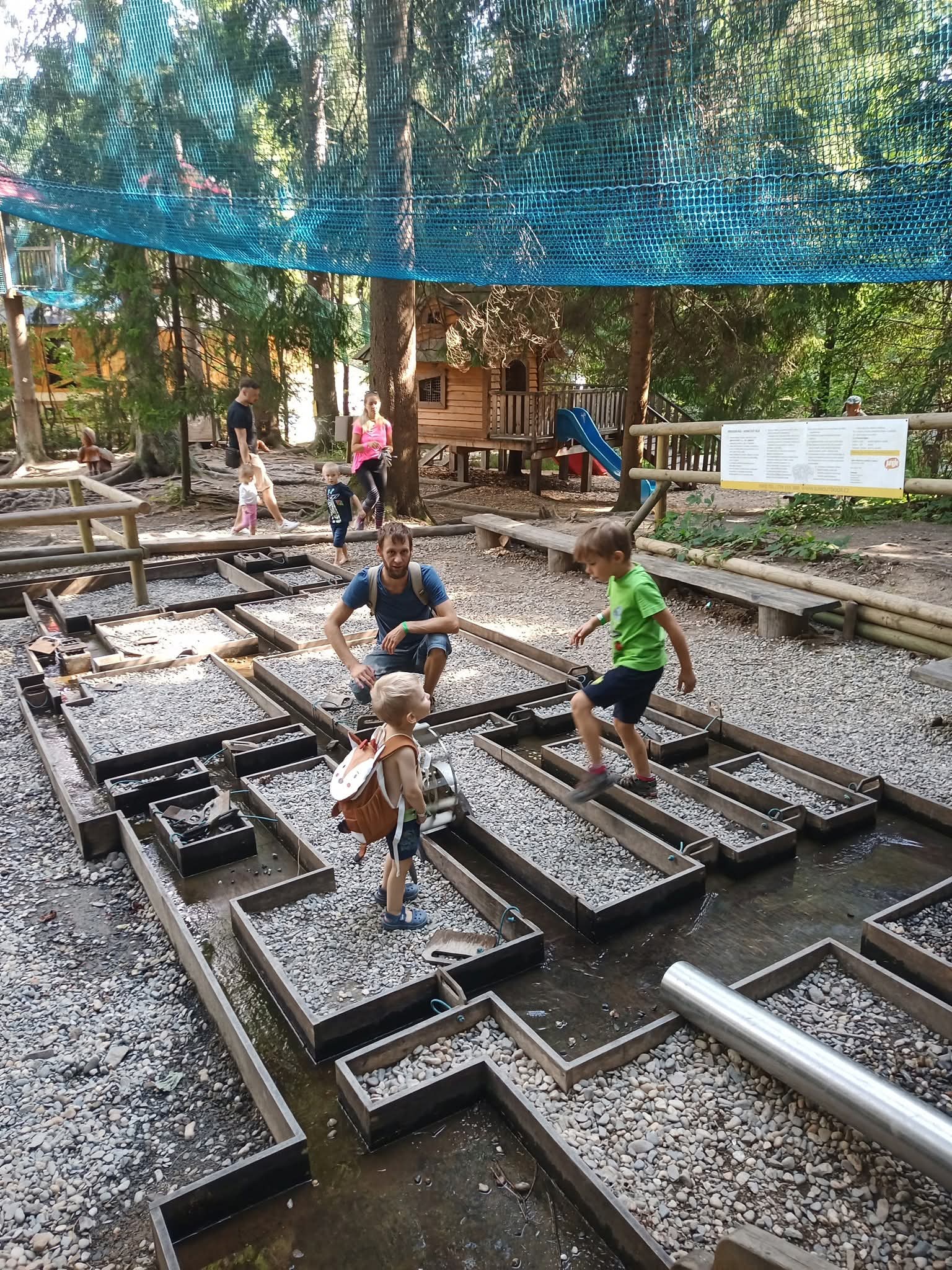 STODOLA NA BÍLÉ foto 2