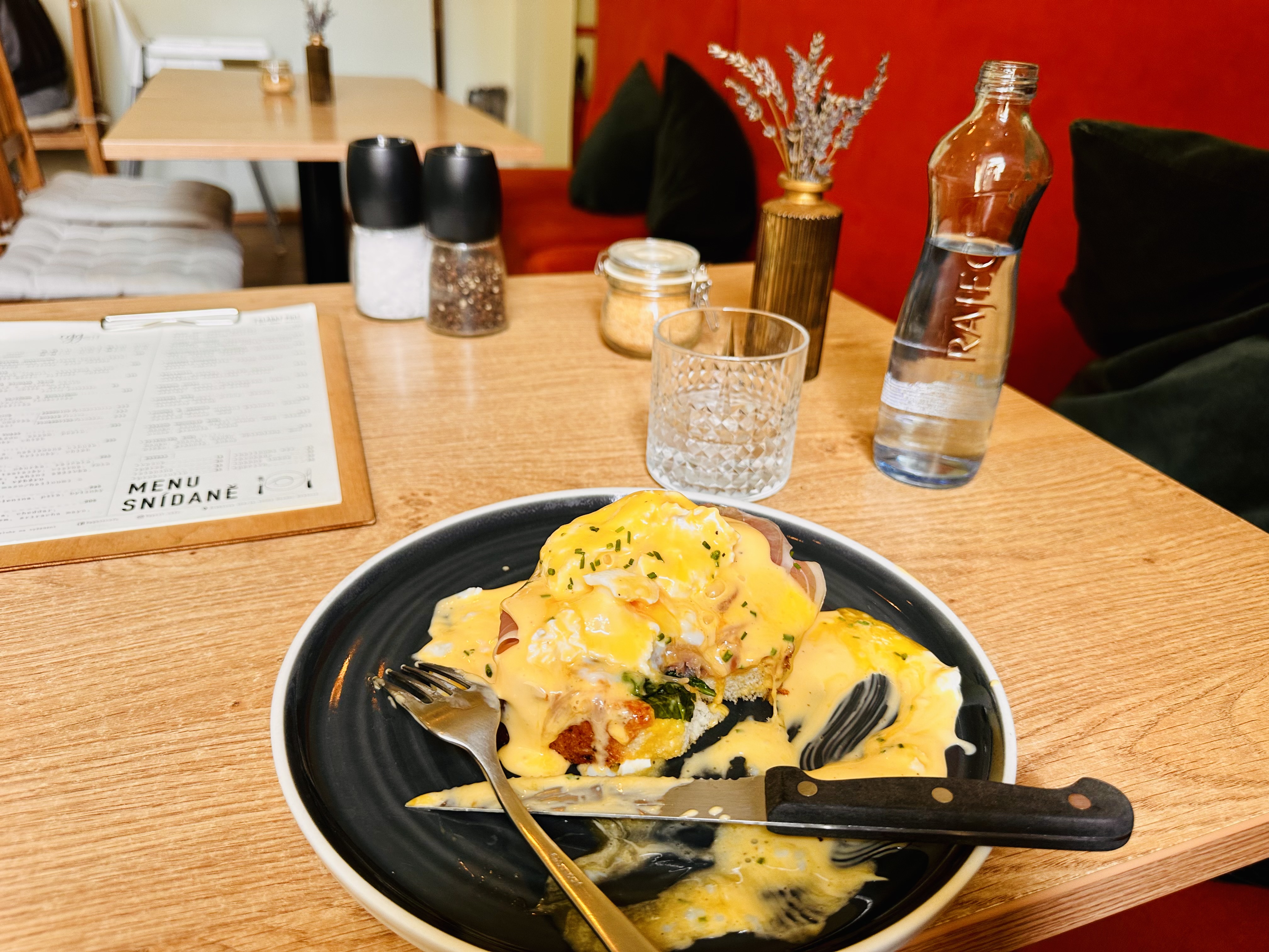Eggsit Cafe foto 4