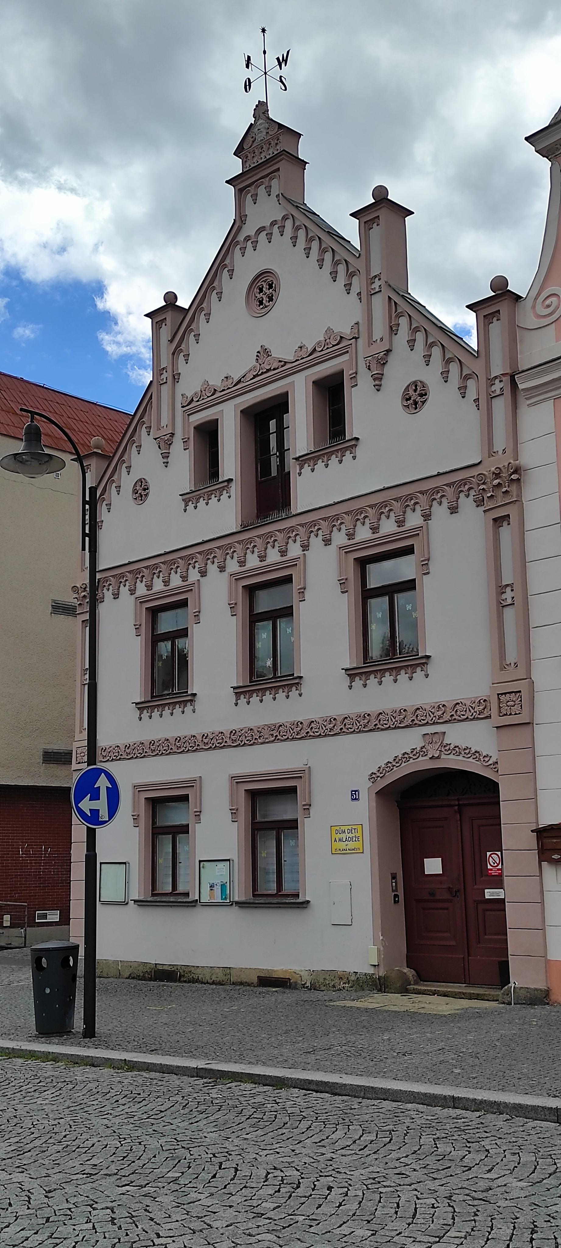 ZŠ Planá - Dům dětí a mládeže foto 2