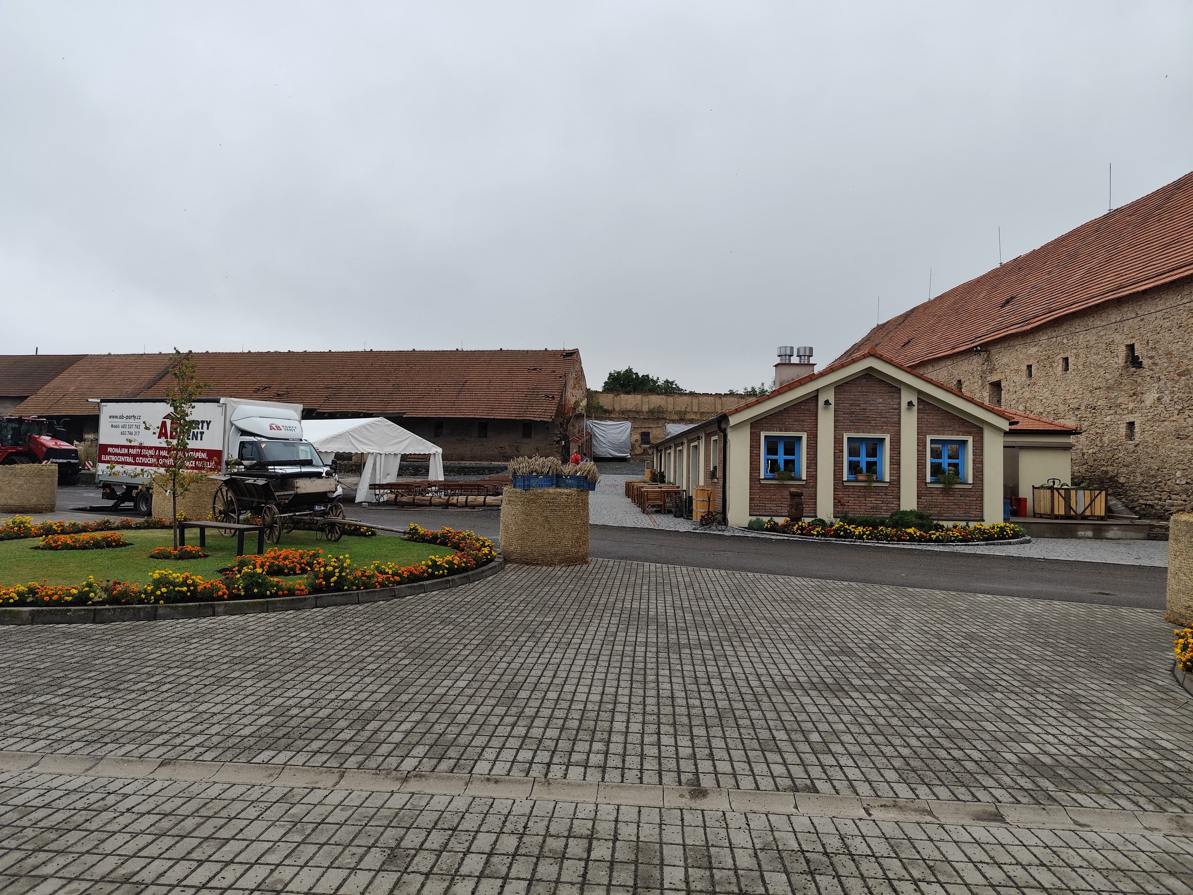 Dvůr Libodřice foto 5