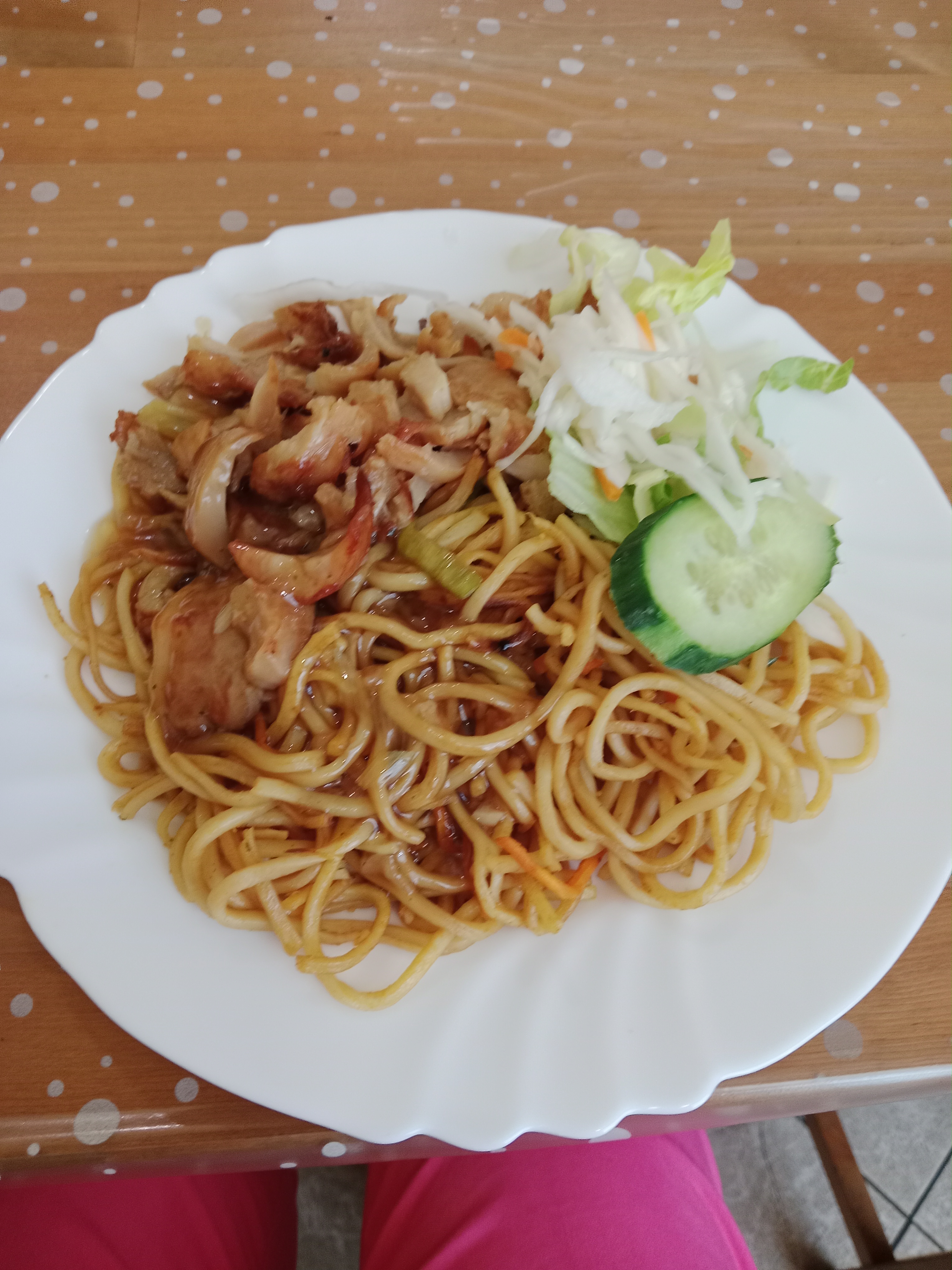 Asijske Bistro T.V.T. foto 3