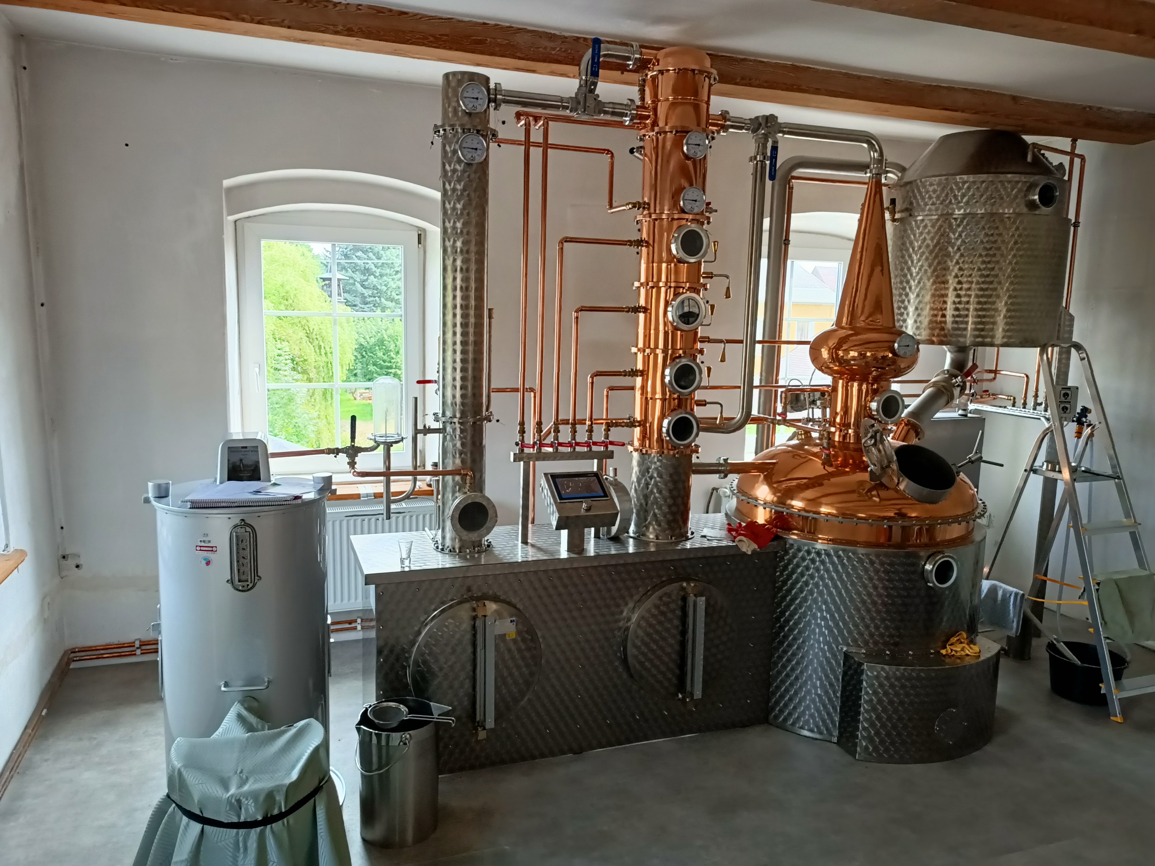 GALLI DISTILLERY foto 3