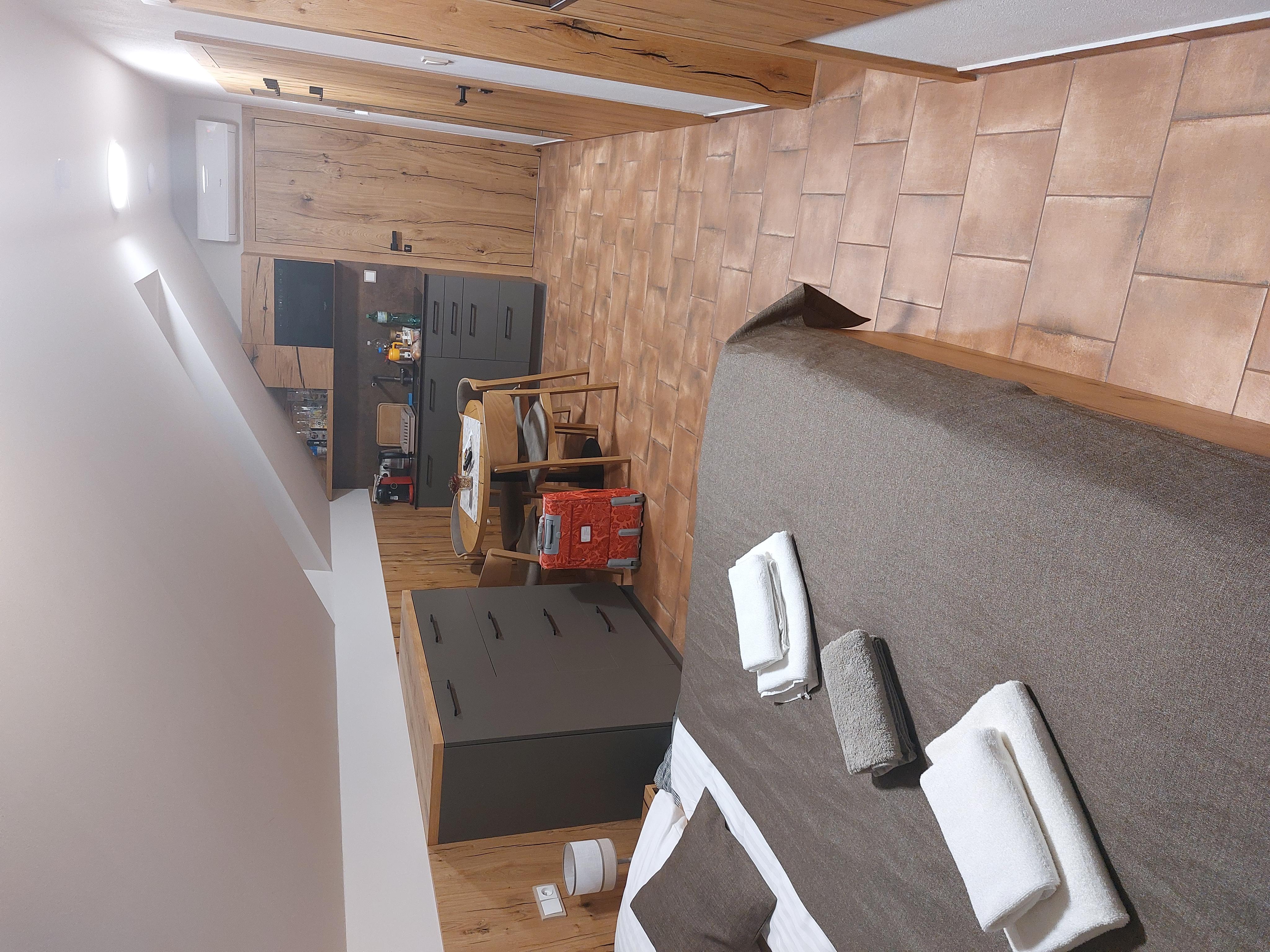 Sklep Víno Strýček foto 2