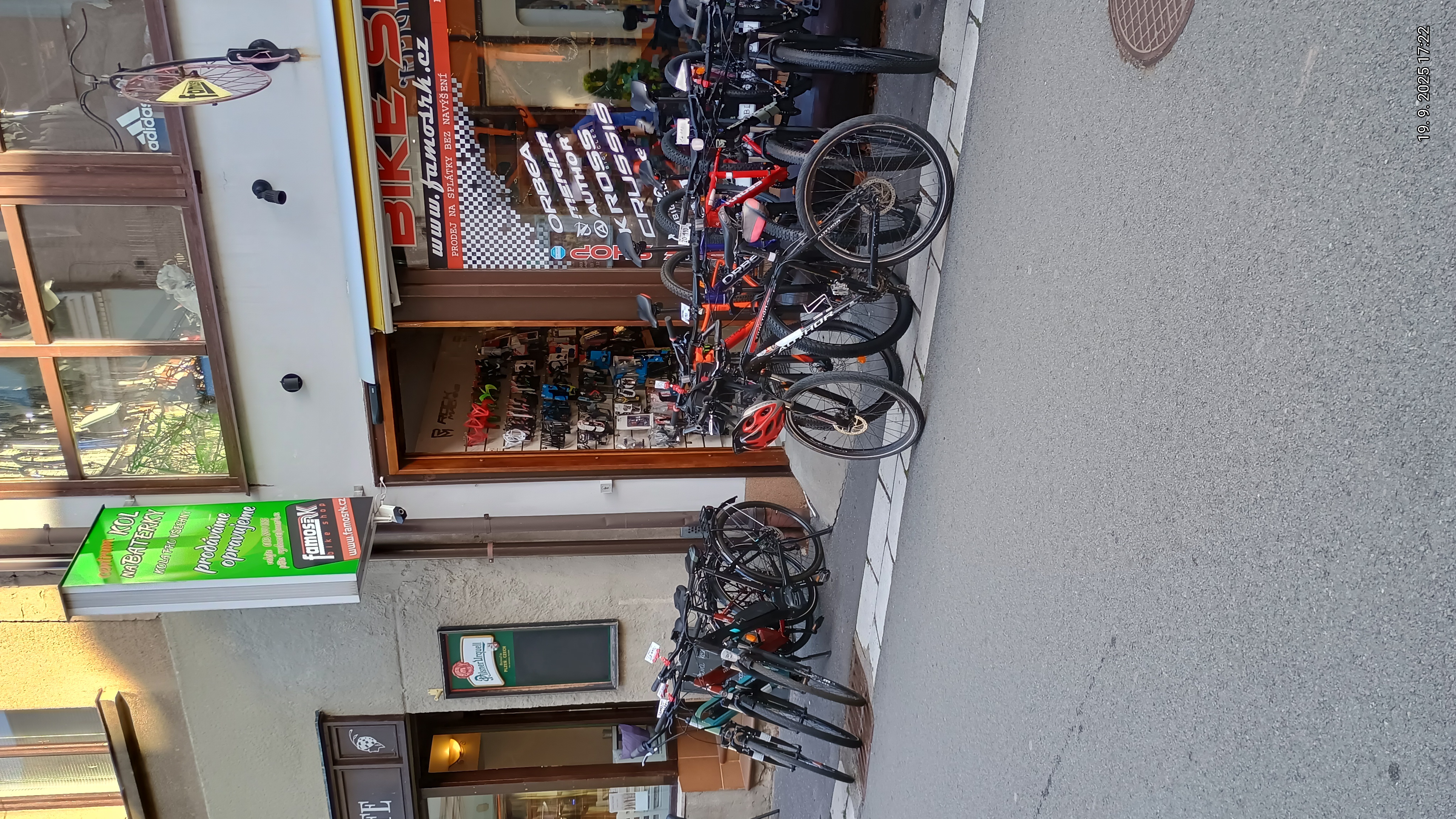 FAMOS RK bikeshop foto 2