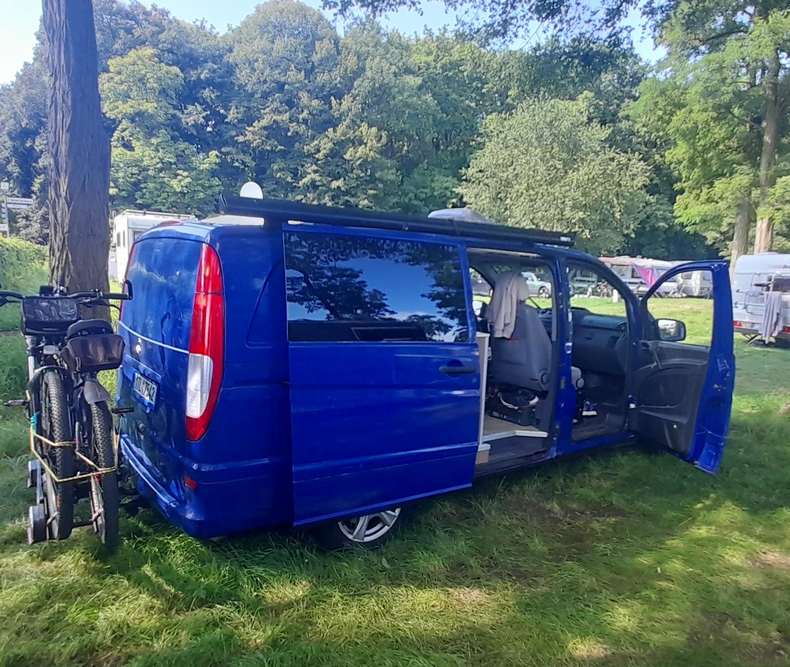 Jan a Vit - Výroba a prodej obytných automobilů foto 4