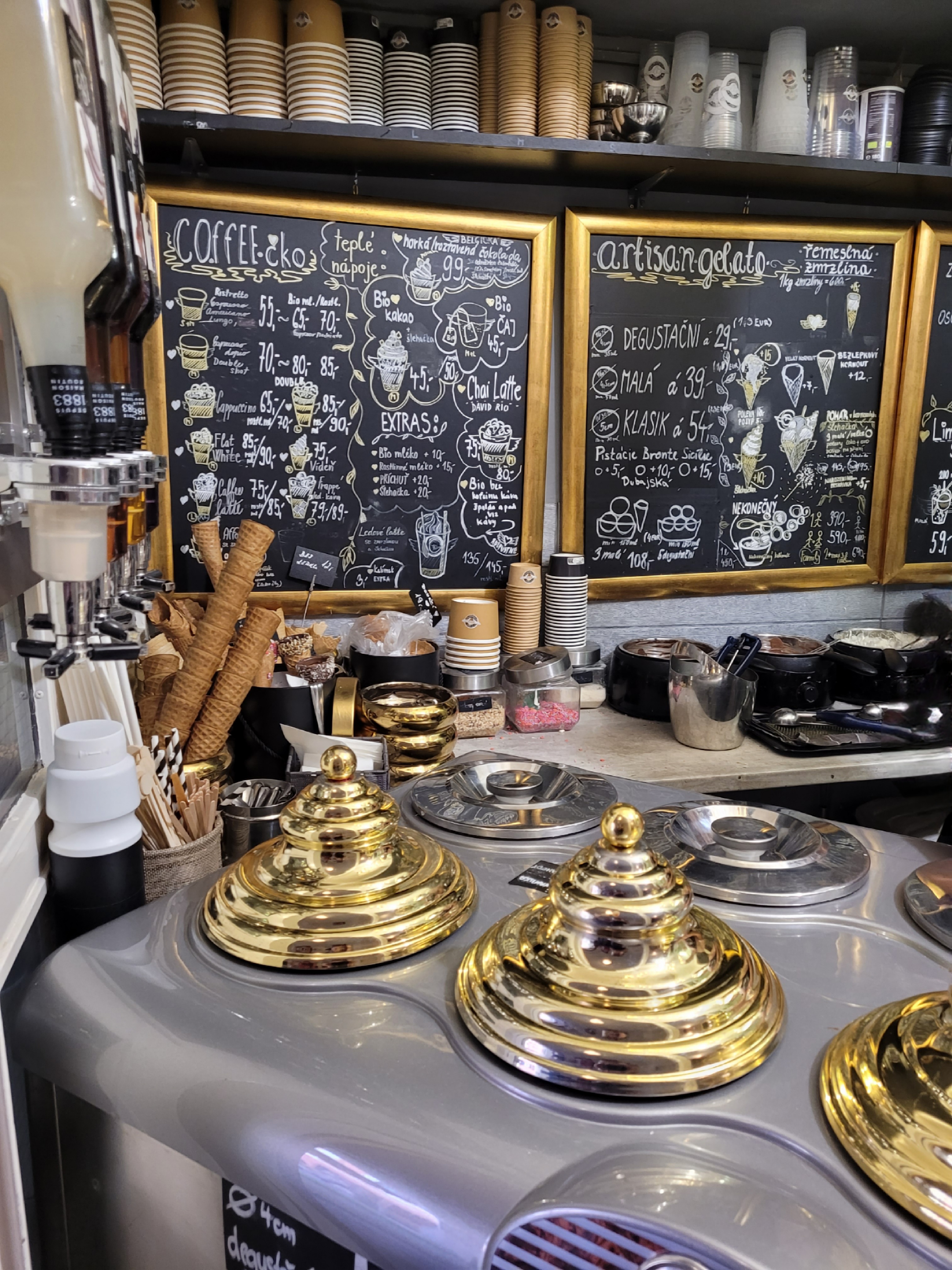 7. nebe gelateria foto 1