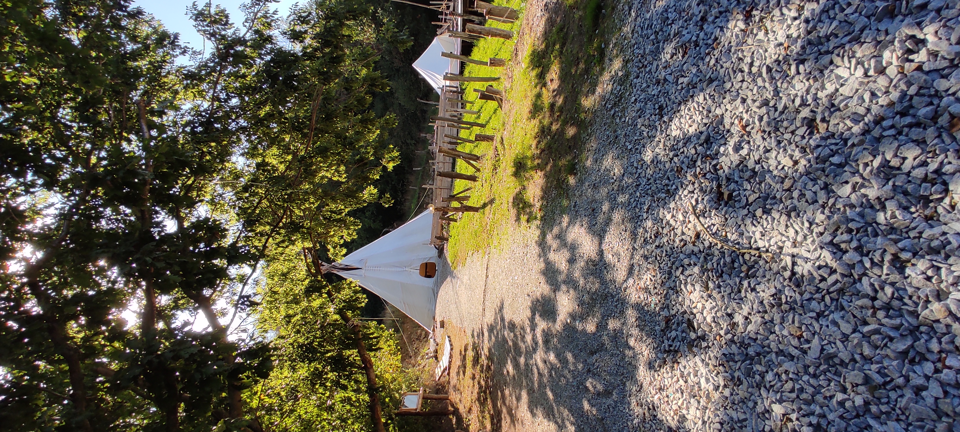 Ve stanu, vstanu - Teepee, glamp foto 6